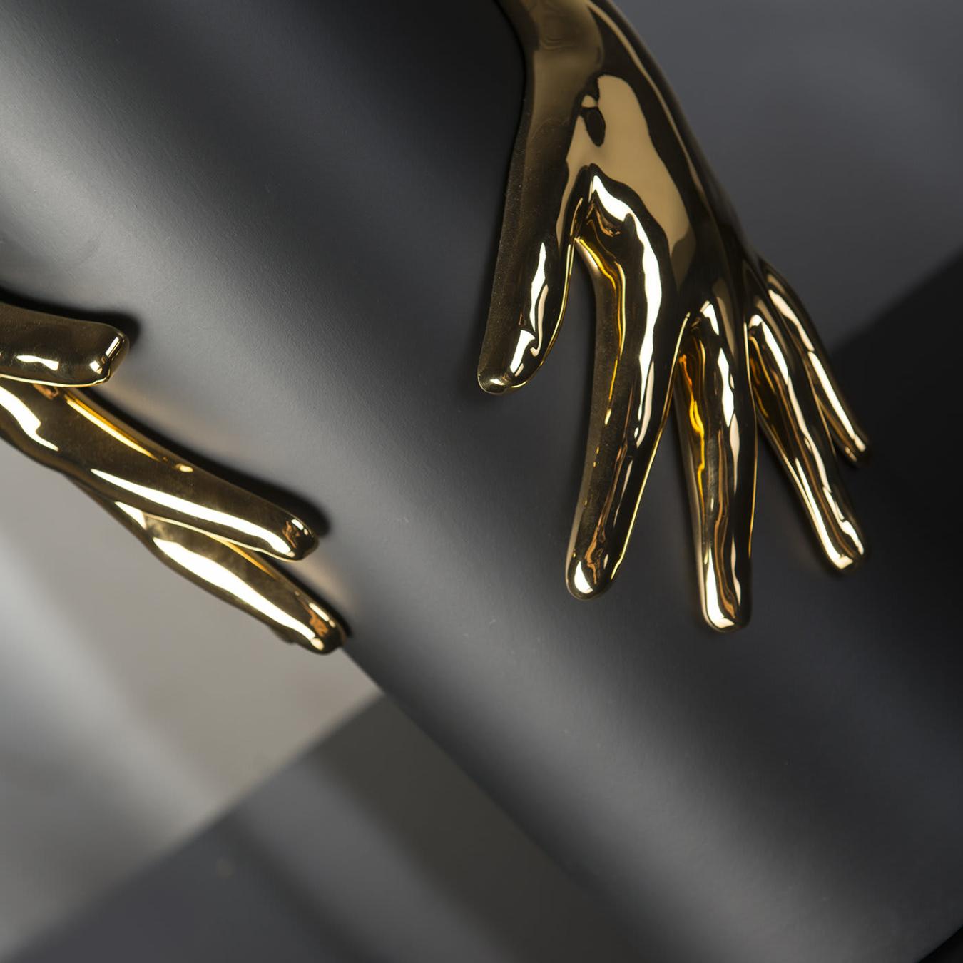 Ваза Hands