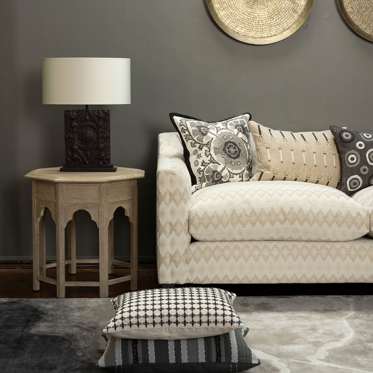 Подушка Lima Noir 60 × 40