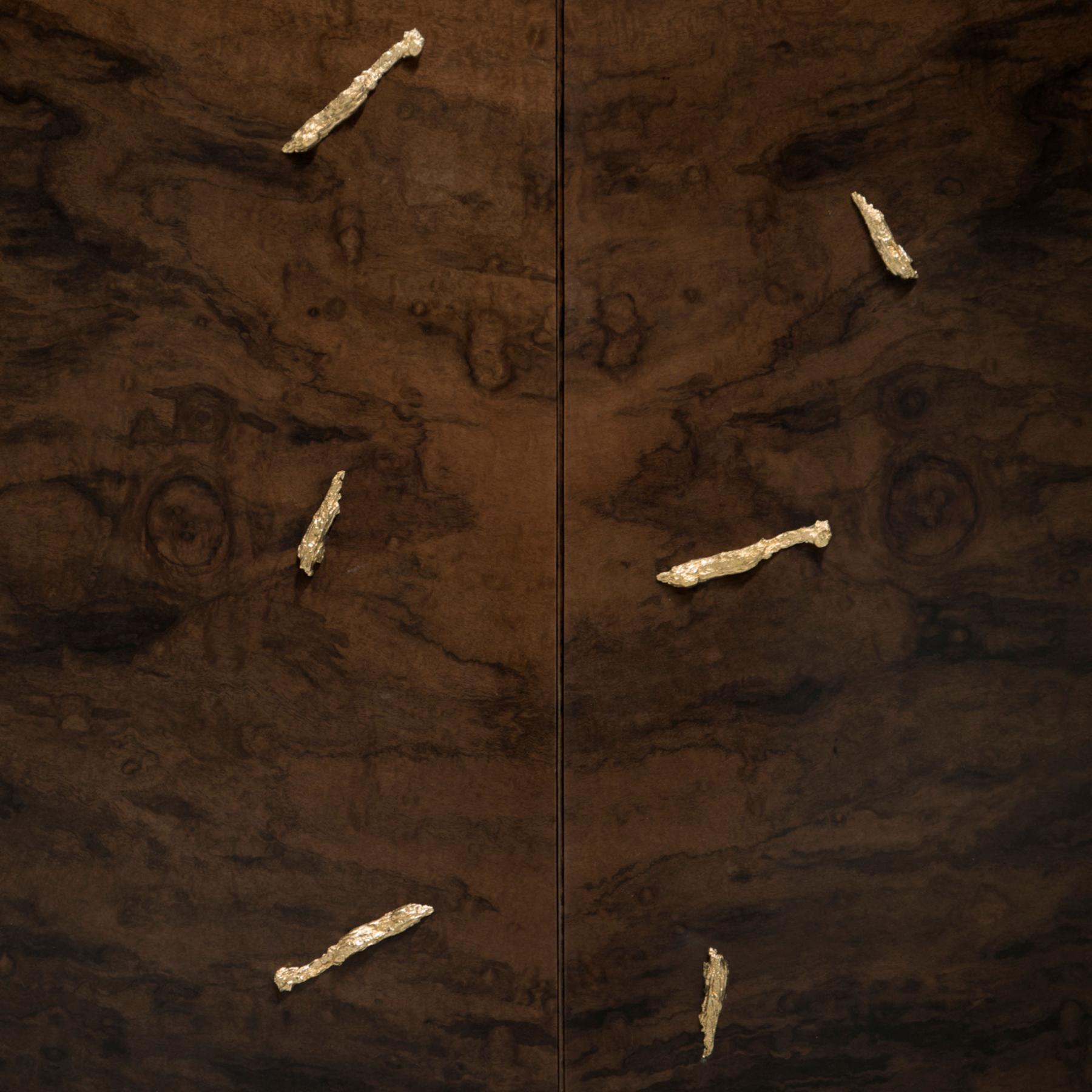 Дизайнерская тумба из дерева