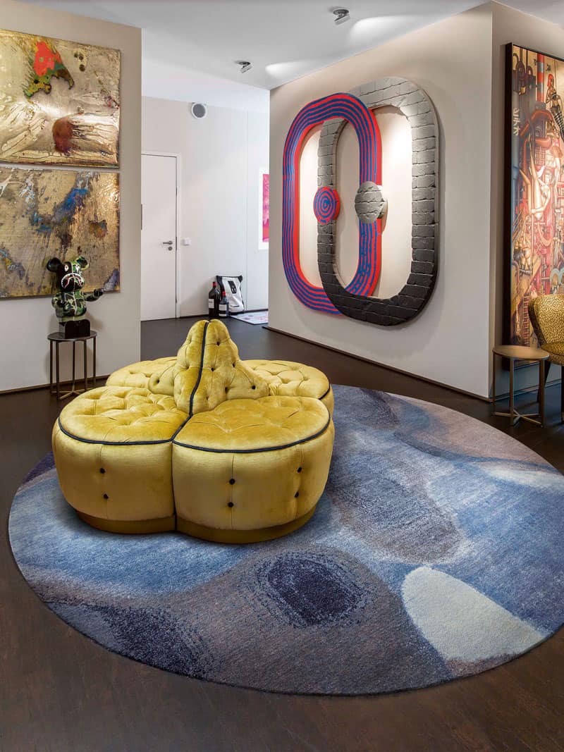 Круглый ковер ручной работы синего и серого цвета