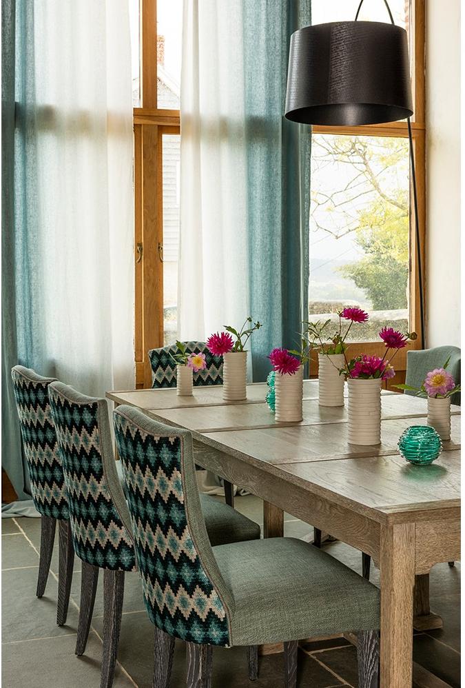 Обеденный стол Hawford Greyed Oak