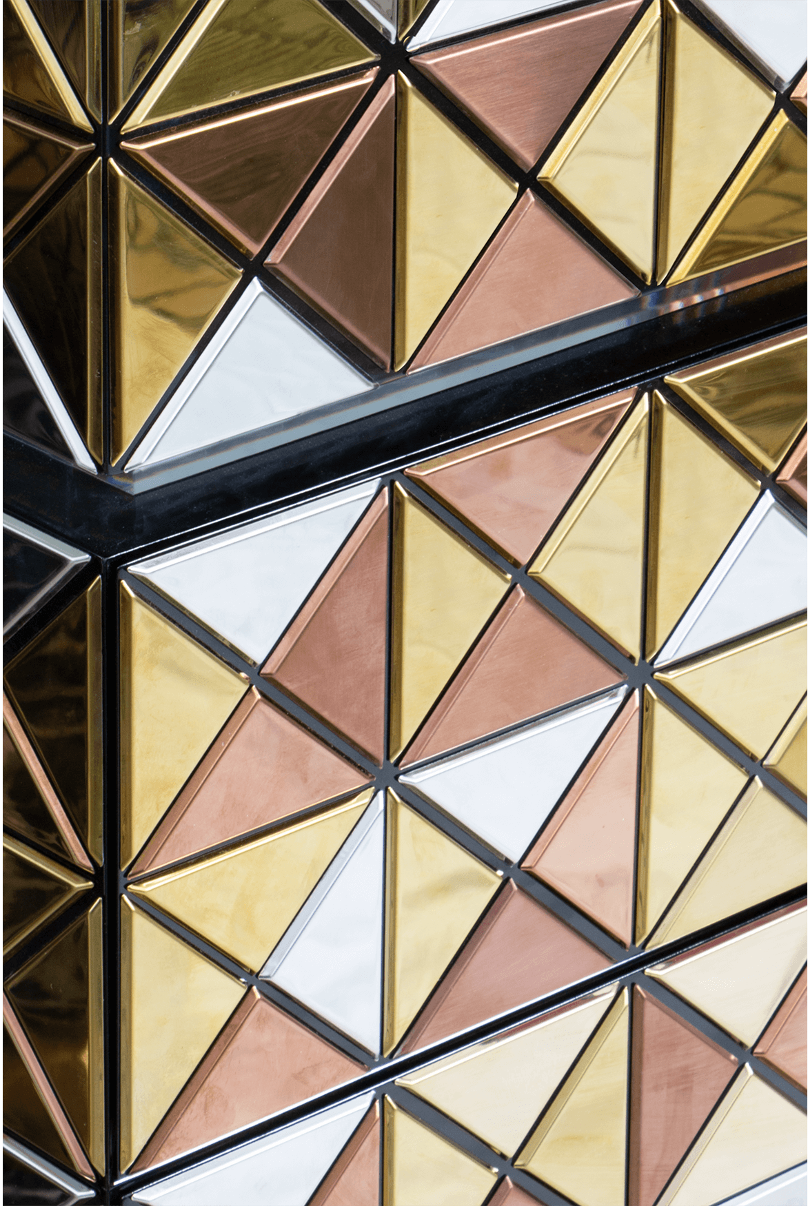 Шкаф Mosaic Gold Accents