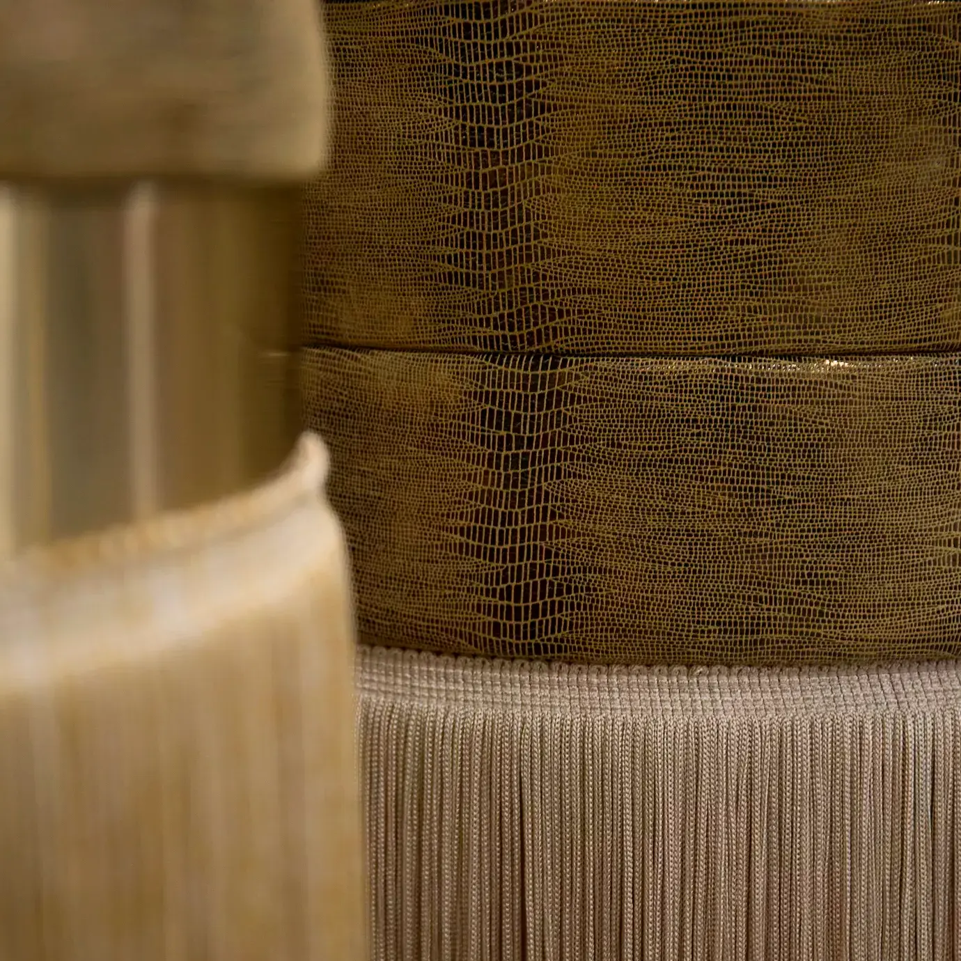 Табурет кожаный Isabella