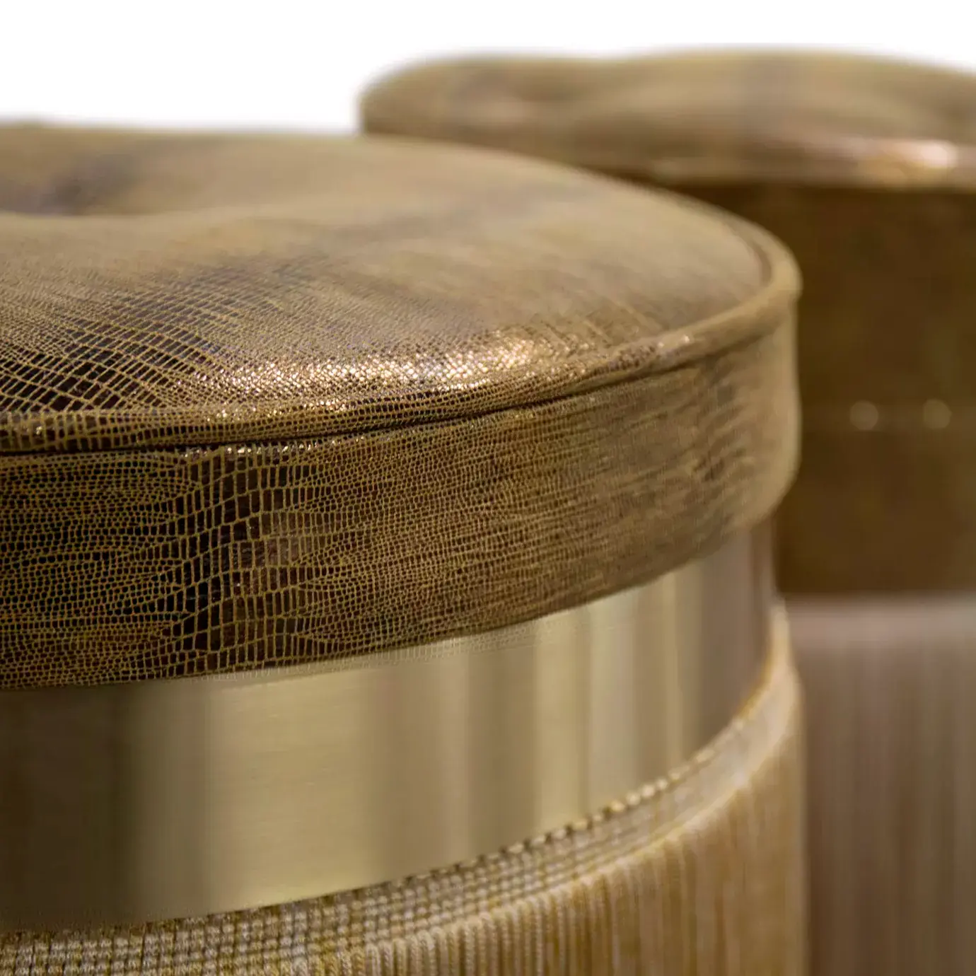 Табурет кожаный Isabella