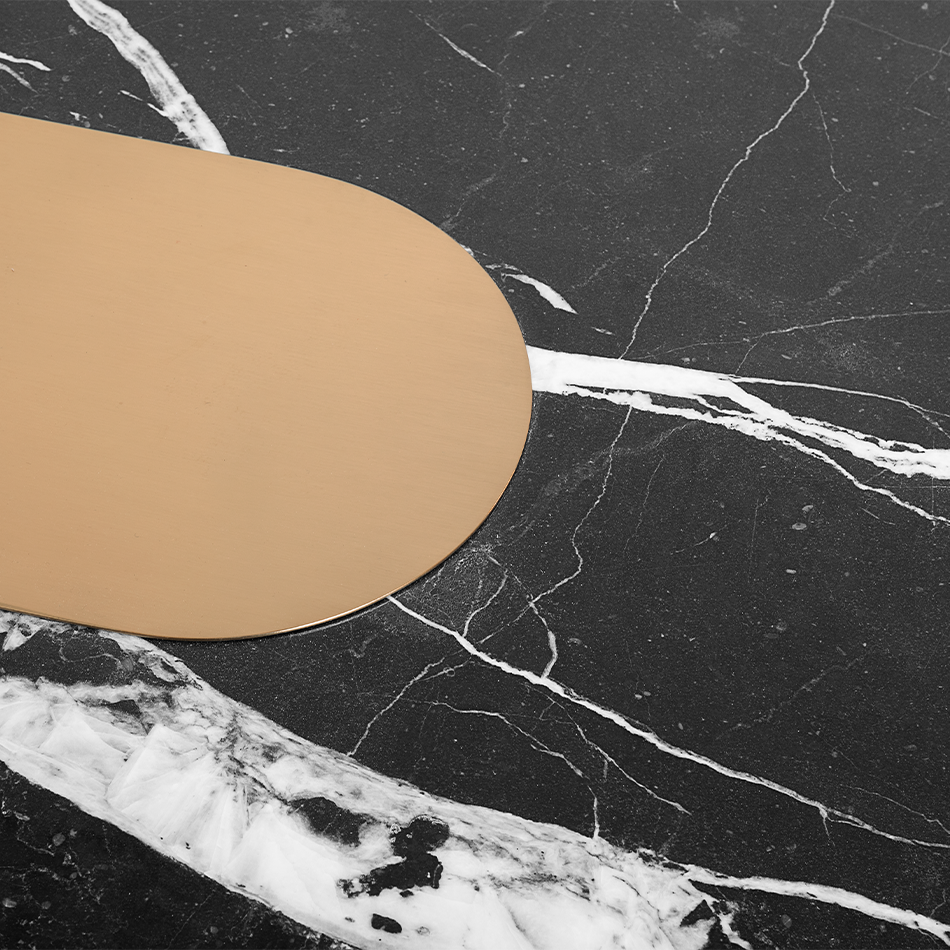 Овальный обеденный стол Forge