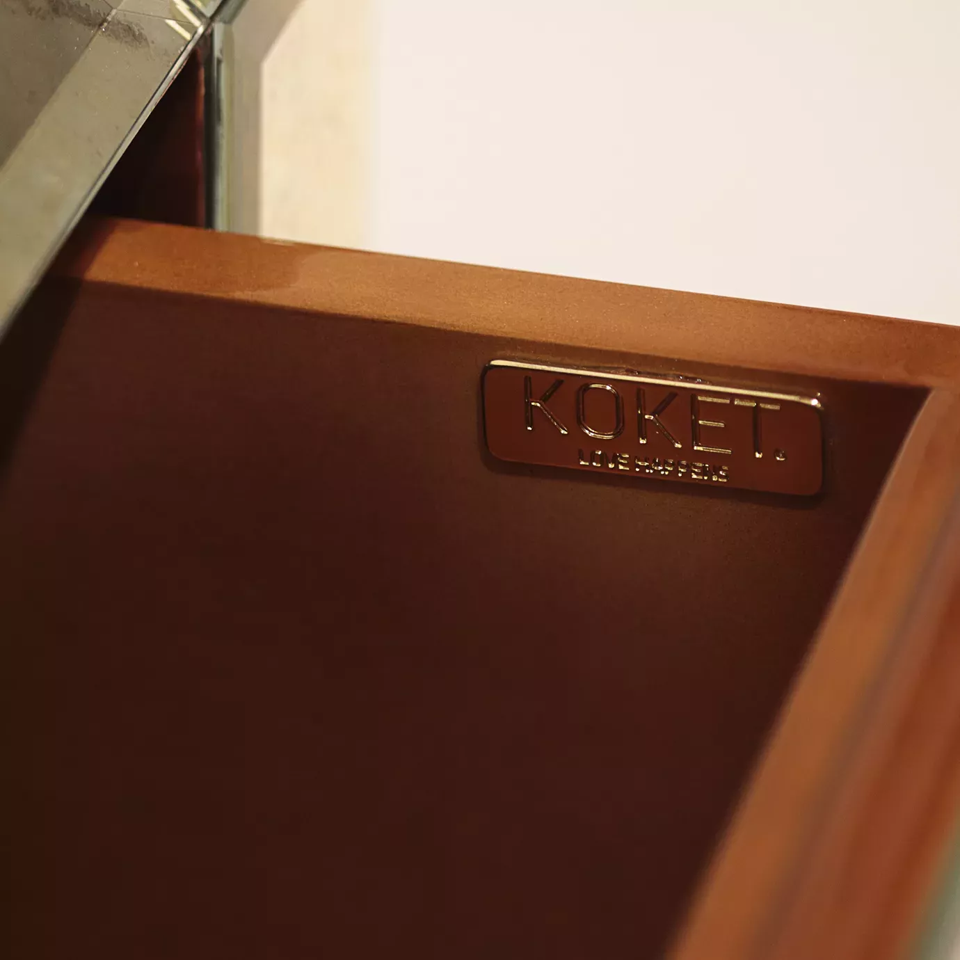 Тумба прикроватная с 3 ящиками Tamaris