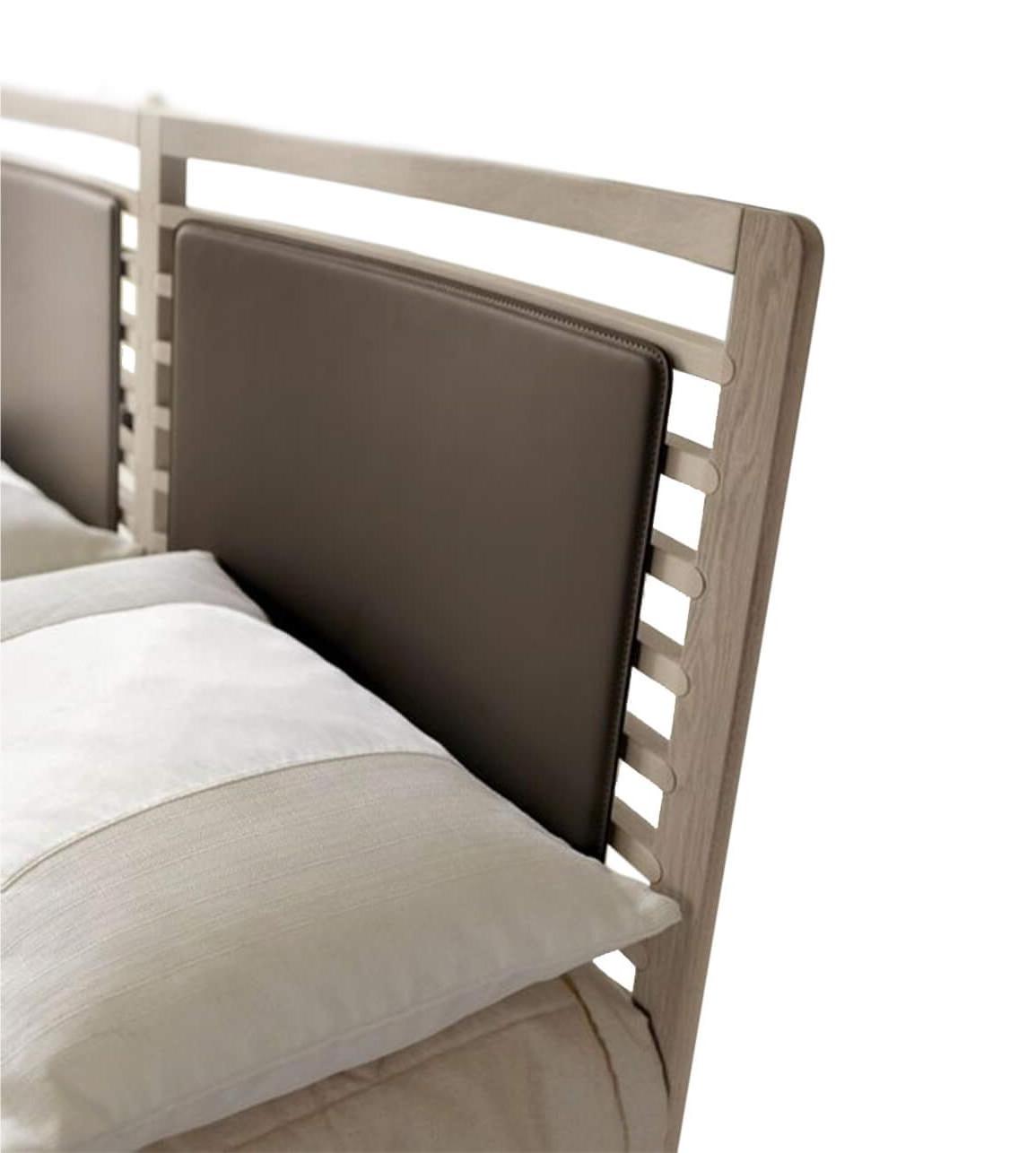 Төсек Essentia Italian | Аяқтау: Grey solid walnut