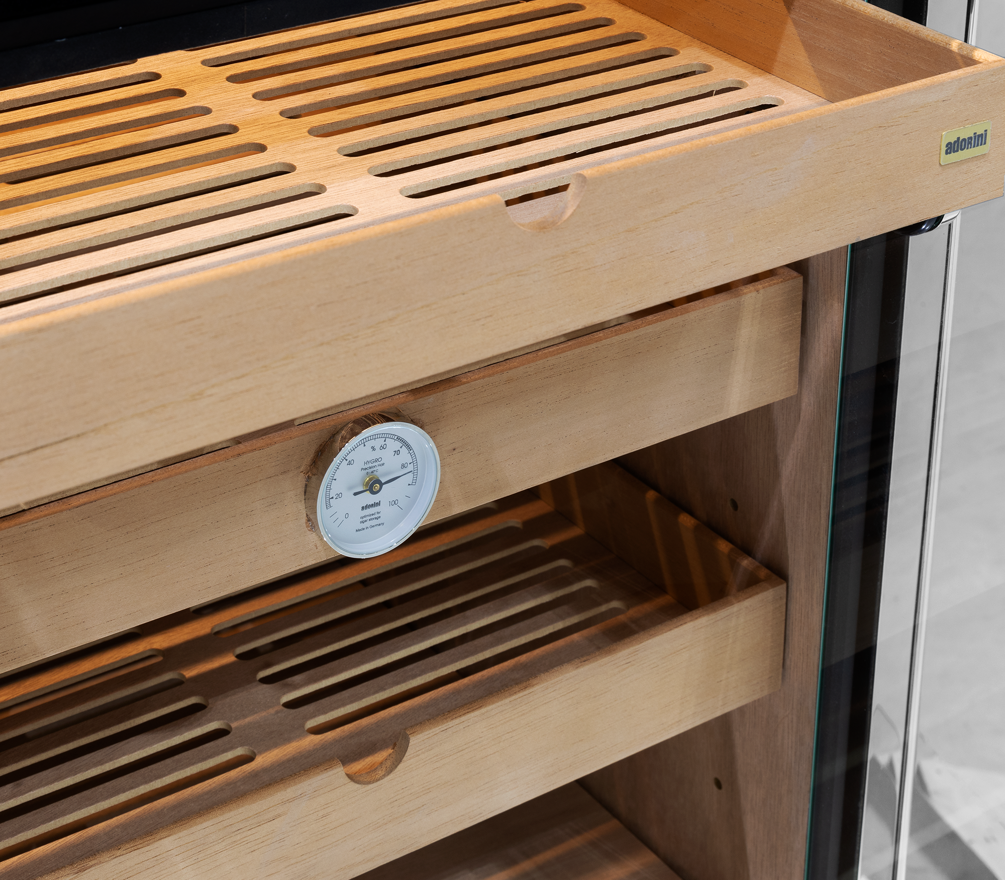 Сейф Tycoon Silver Elite