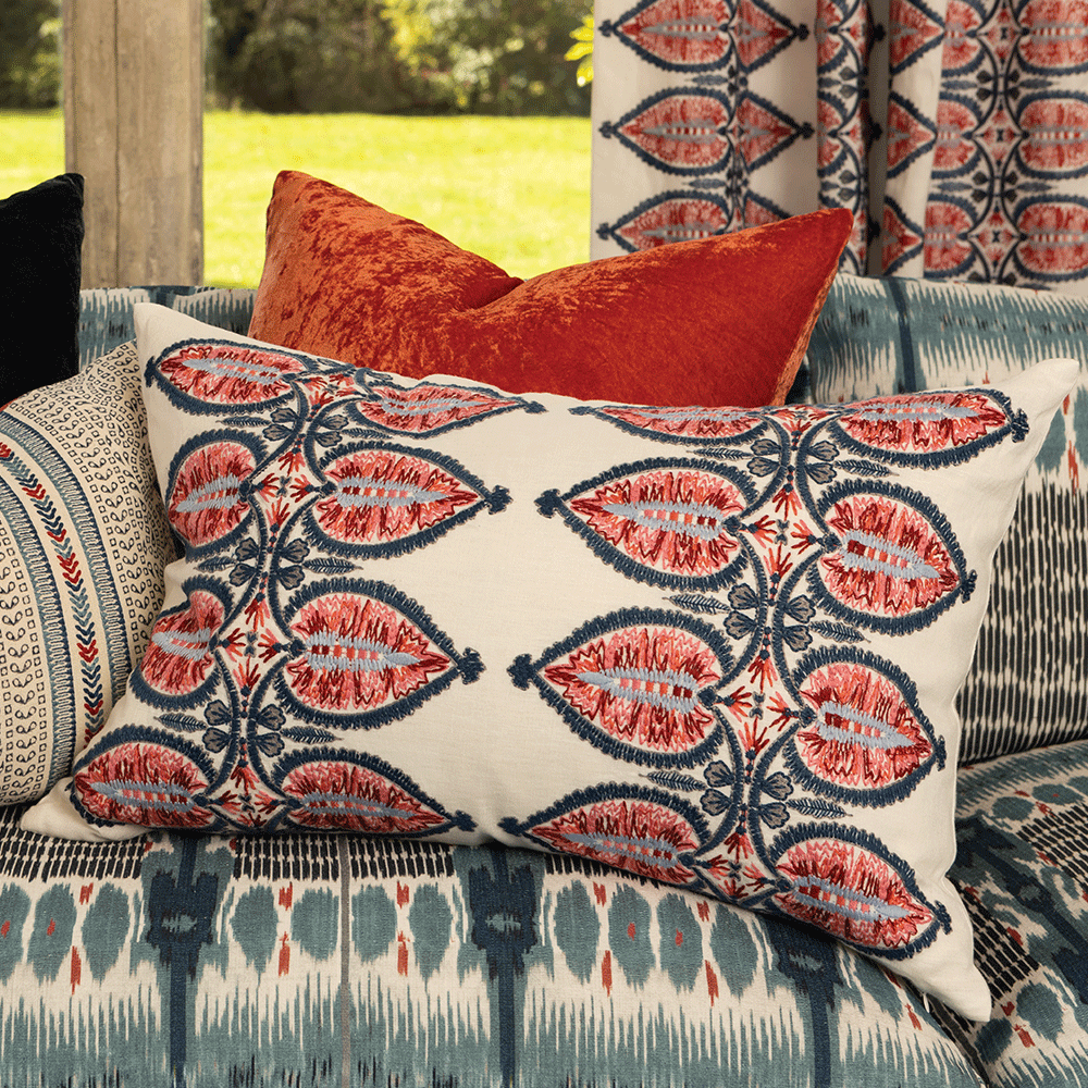 Подушка Montacute Rouge 60 × 40
