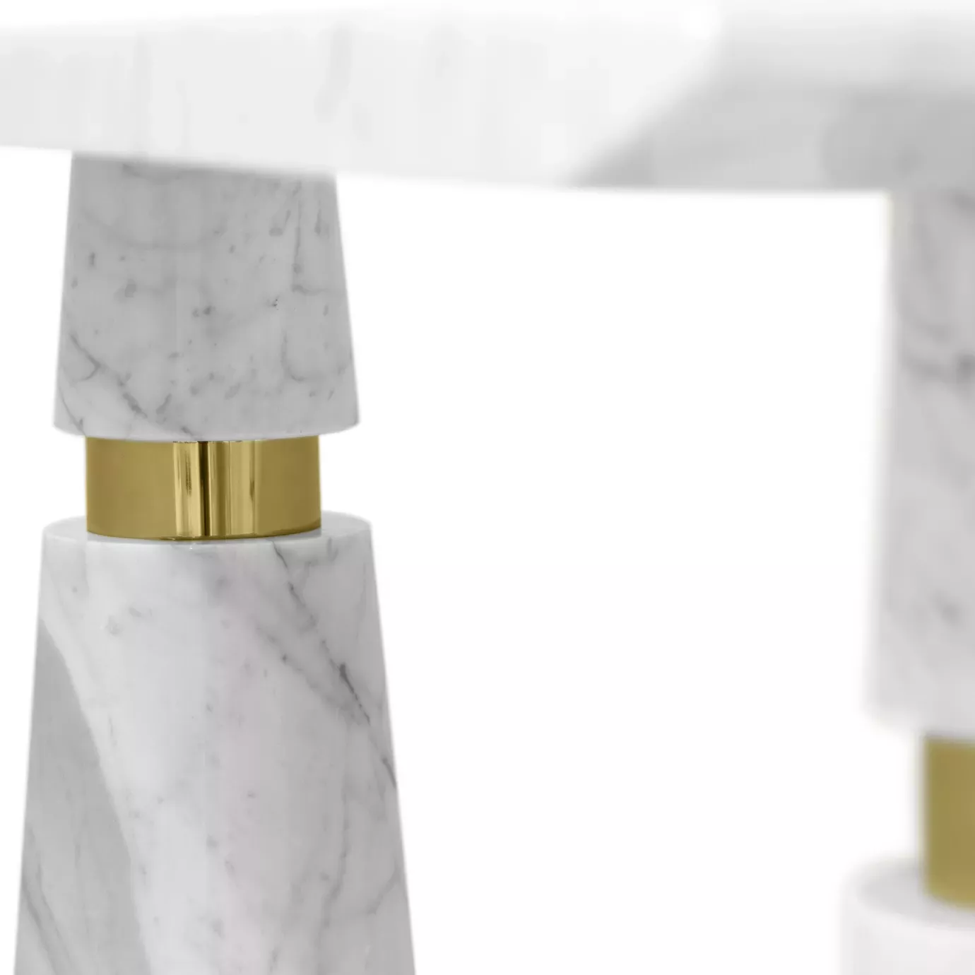 Консоль из мрамора Carrara Avalanche