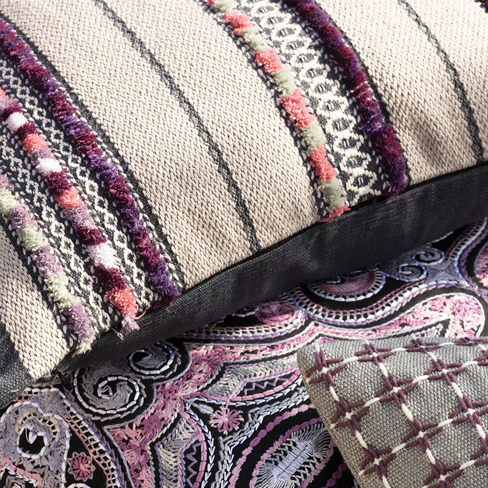 Подушка Mangala Aubergine 50 × 50