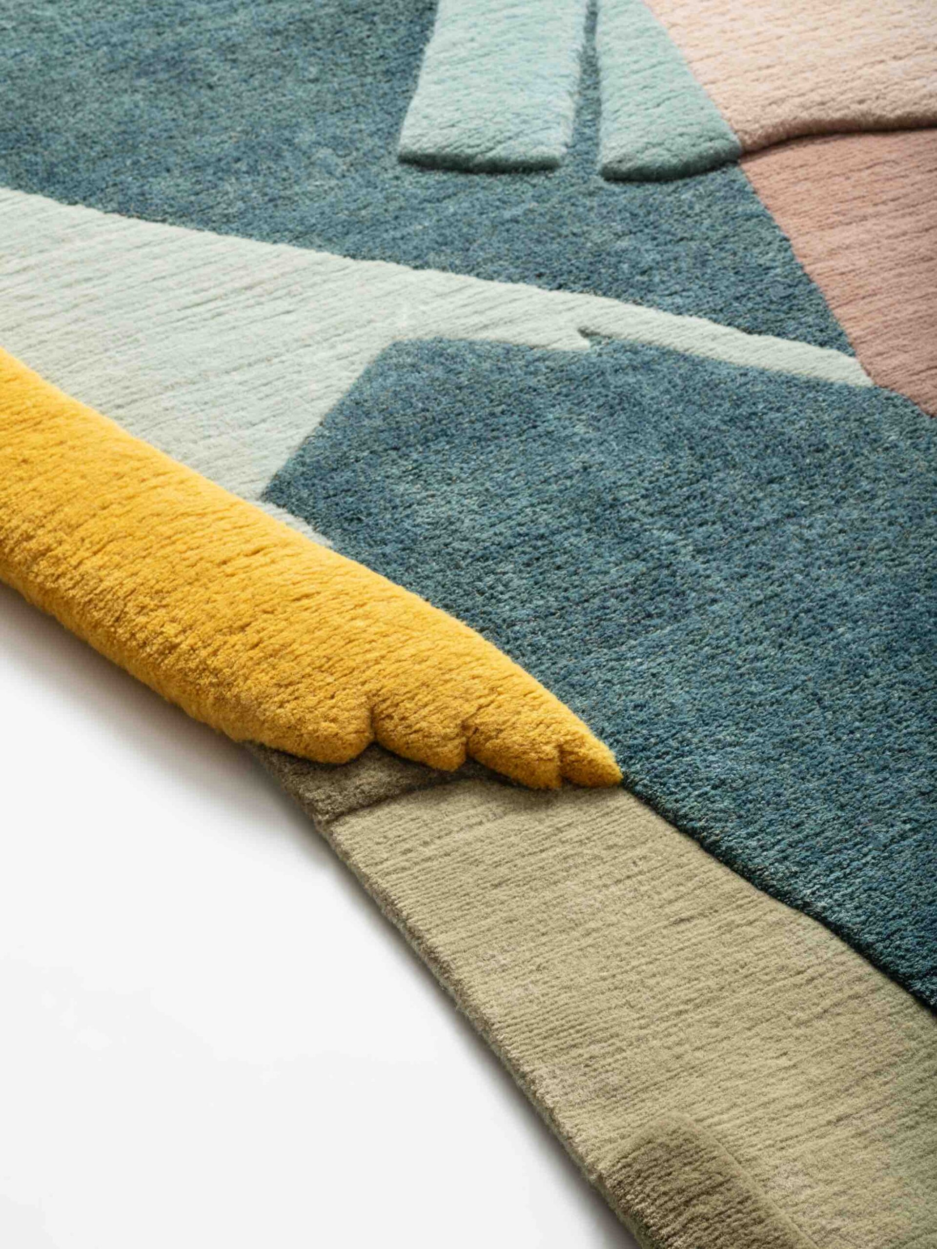 Ковер дизайна Antopico Entropico