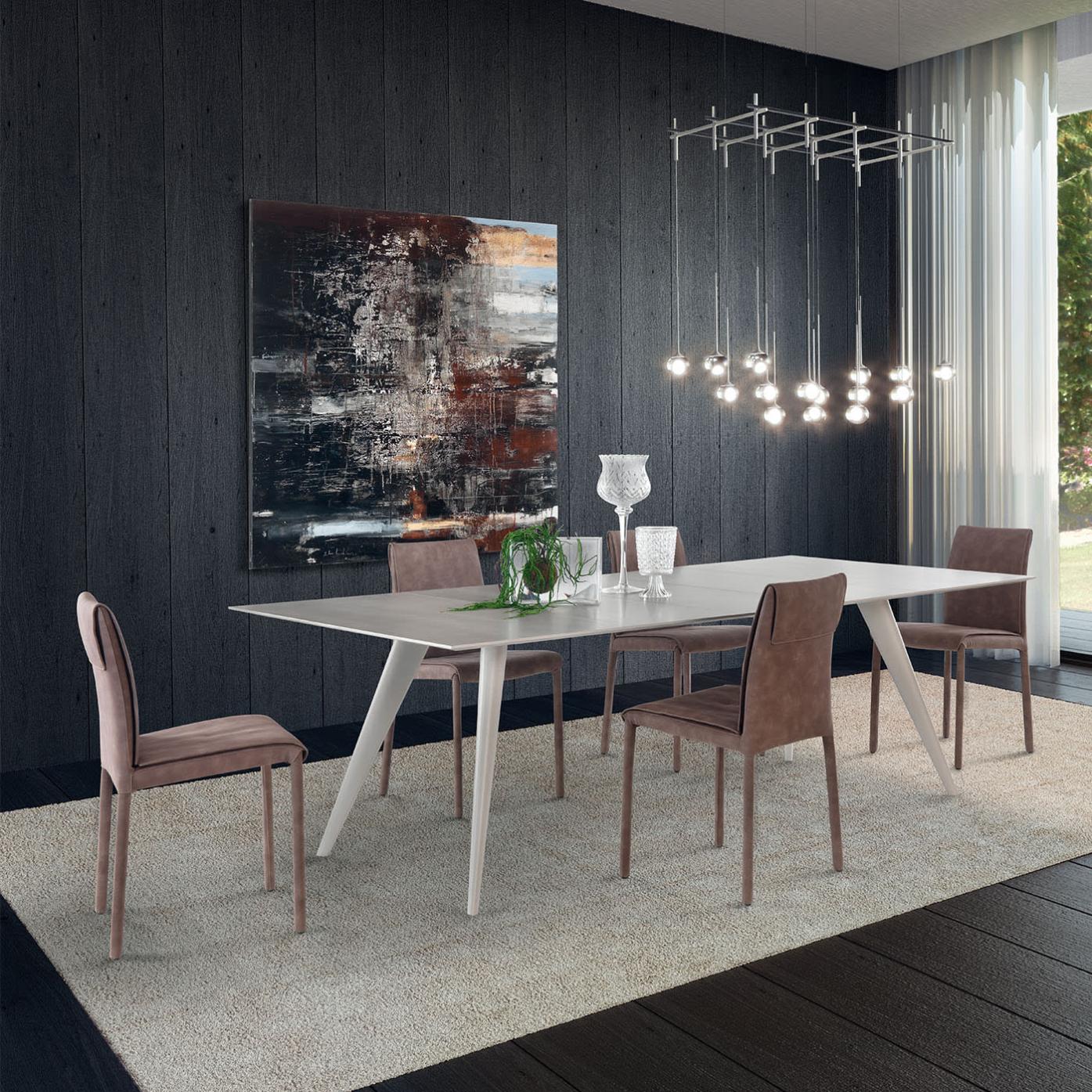 Раздвижной обеденный стол Elegance