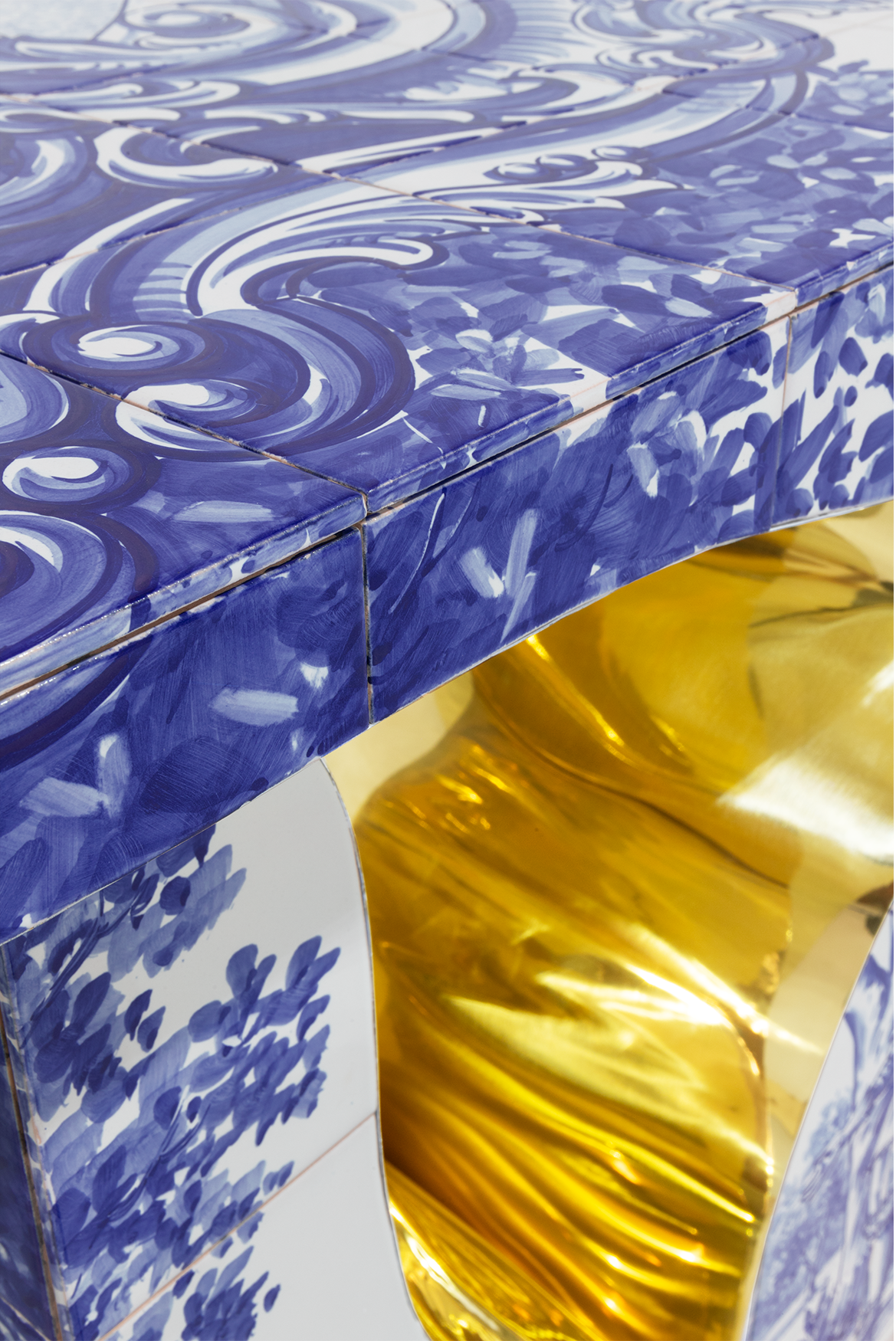 Консоль Fissure Tile