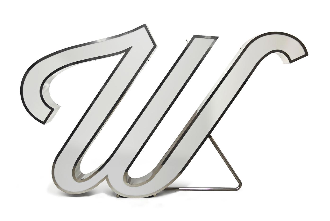 Декоративный светильник Wondrous Letter W