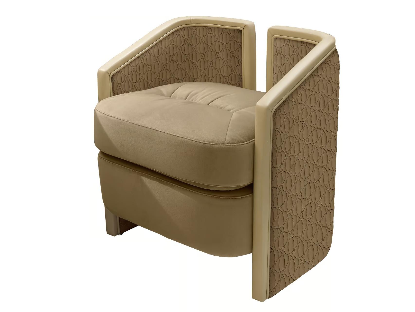 Пуф из кожи и ткани