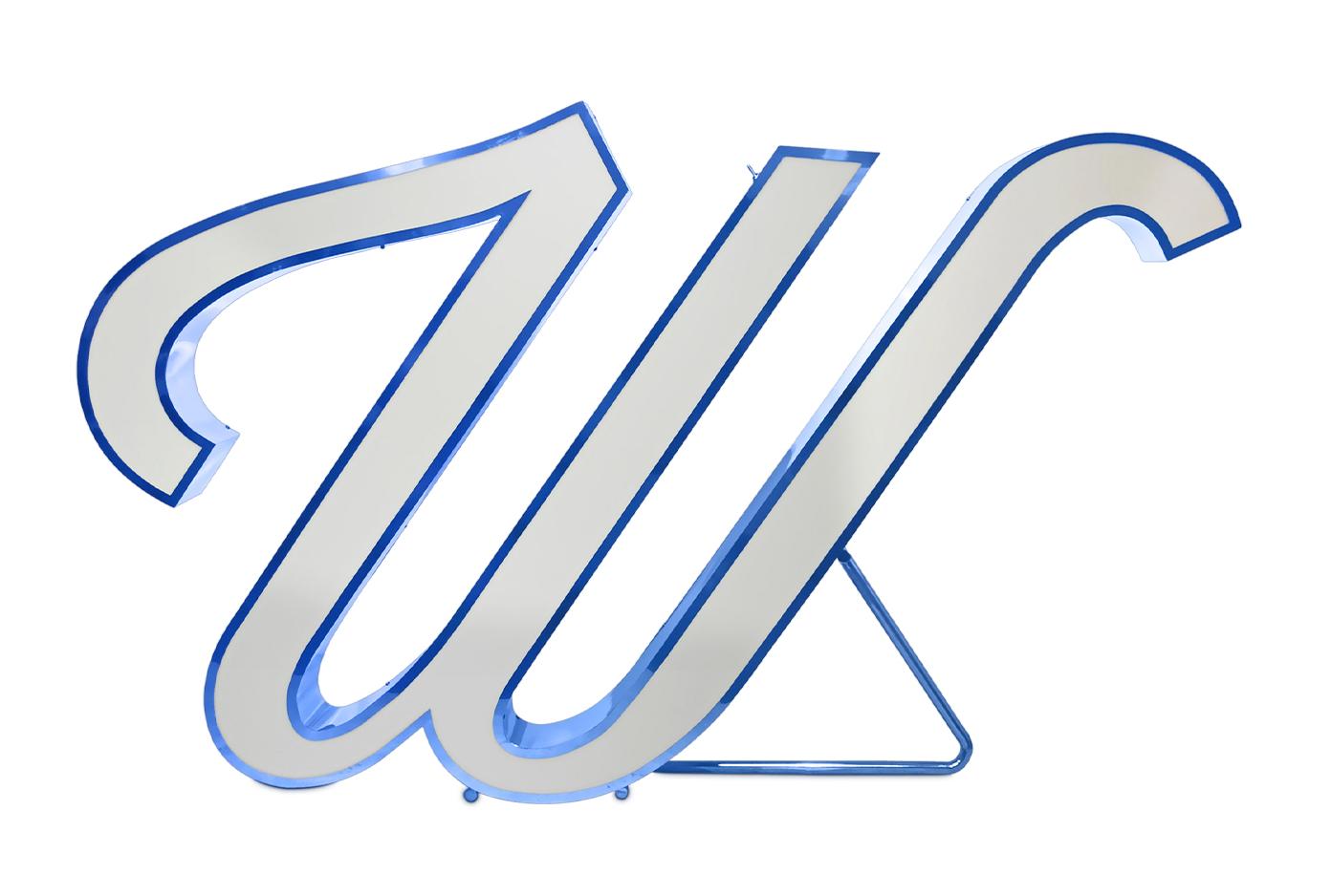 Декоративный светильник Wondrous Letter W