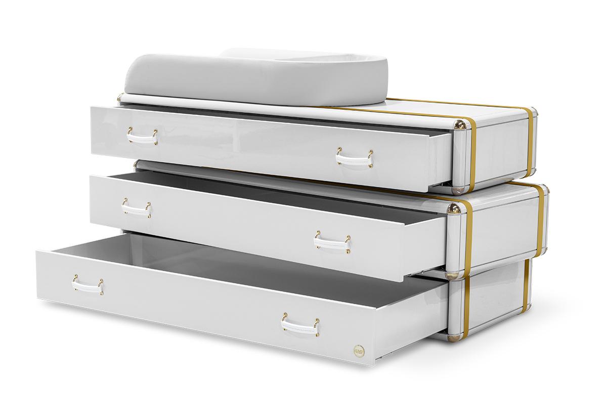 Комод-пеленатор Enchanted Changer