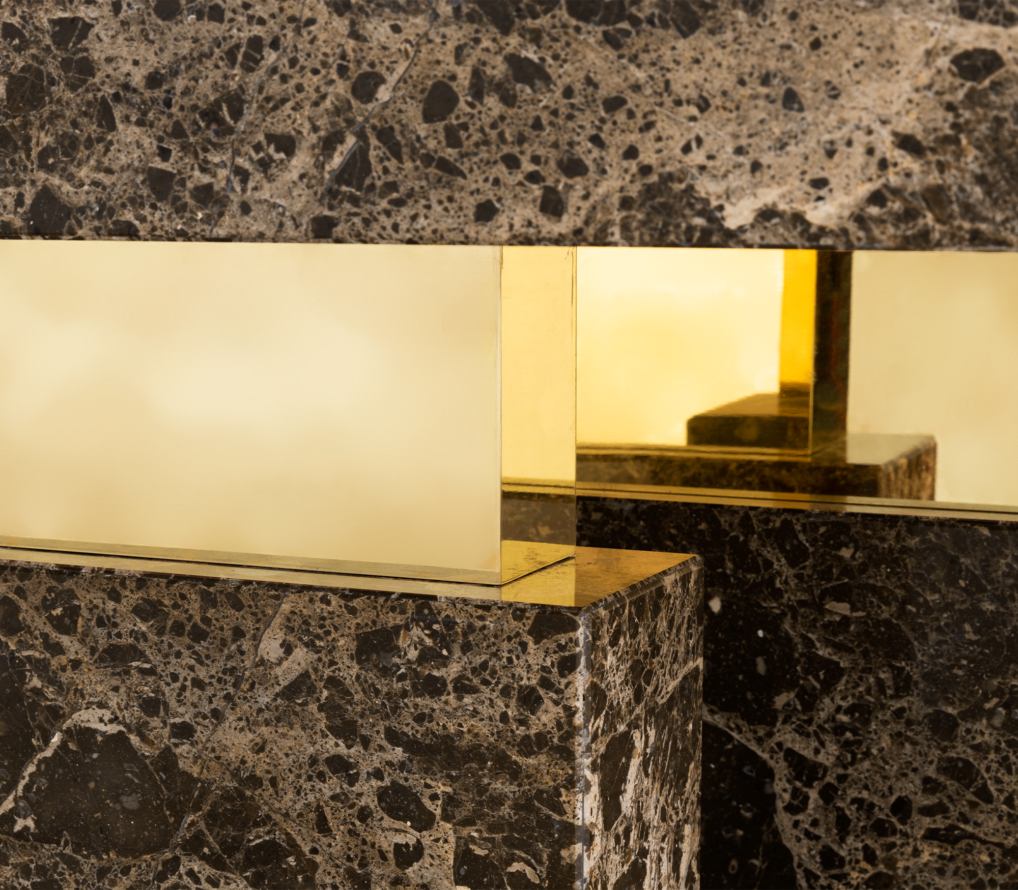 Консоль Dominion