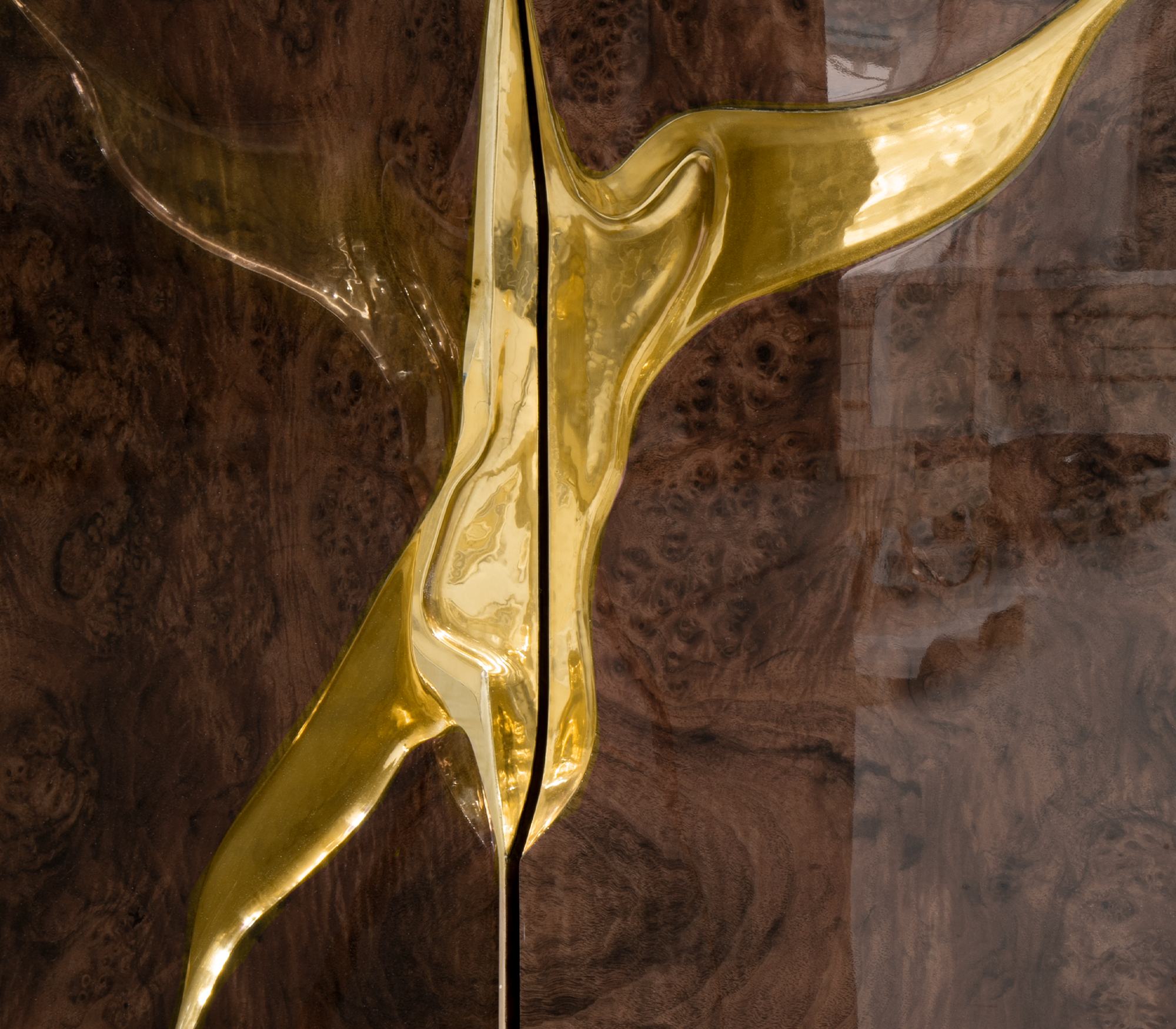 Буфет Fissure Walnut