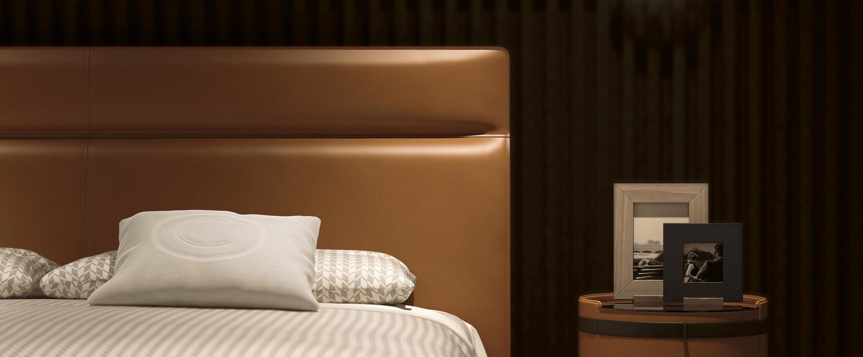 Заманауи былғары төсек | Матрастың өлшемі: 200 x 200 см Заманауи былғары төсек | Матрастың өлшемі: 200 x 200 см