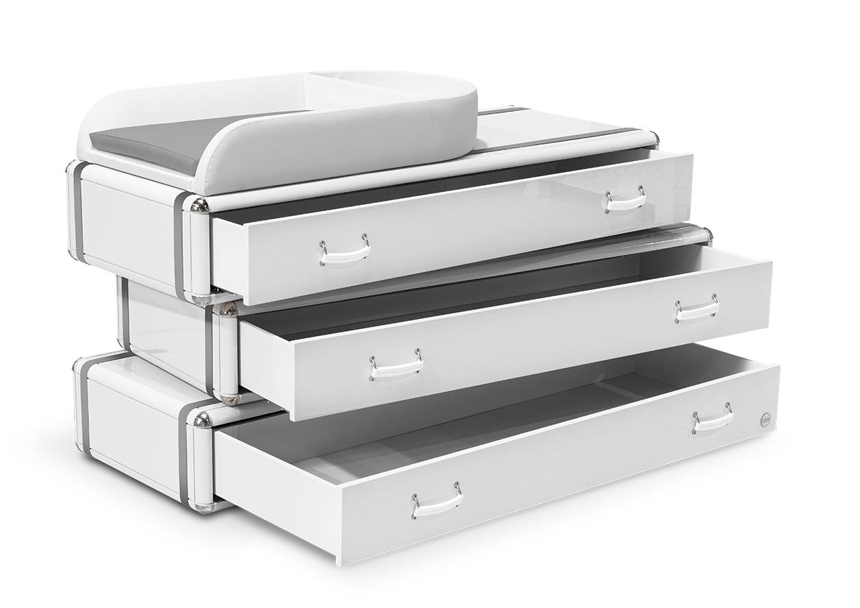 Комод-пеленатор Enchanted Changer