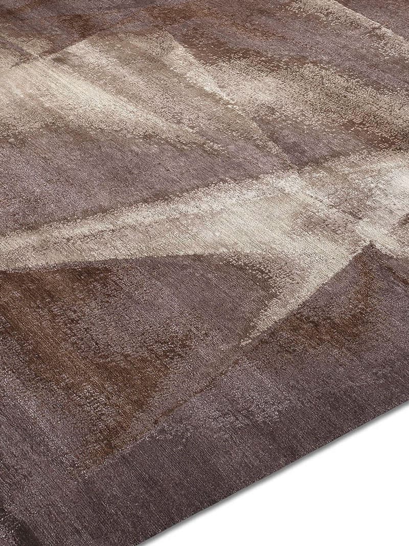 Роскошный ковер коричнево-оливкового цвета