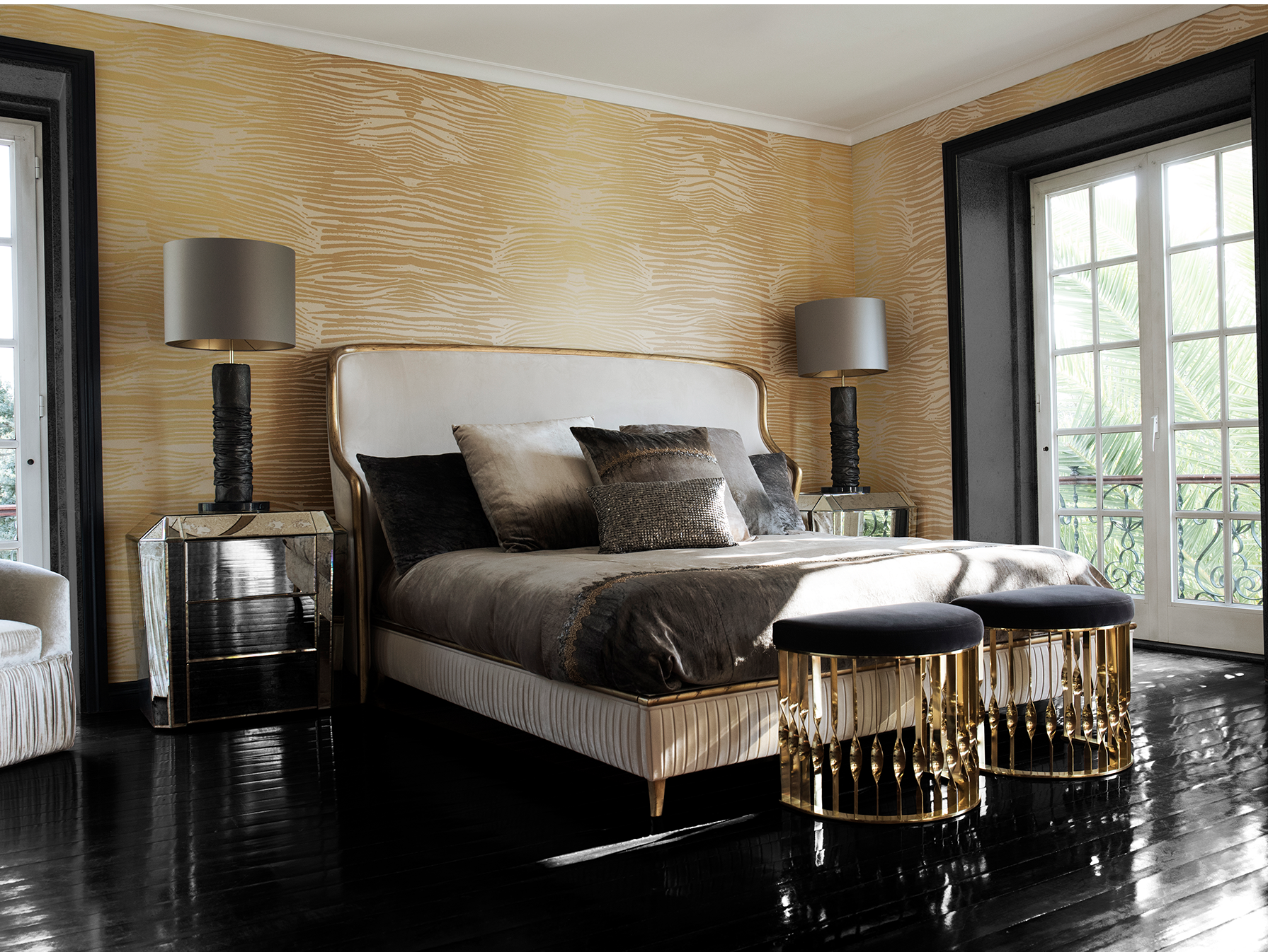 Табурет Mira Luxe