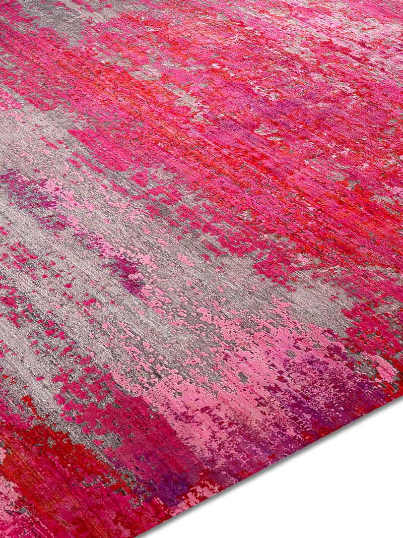 Роскошный ковер ручной работы розового цвета