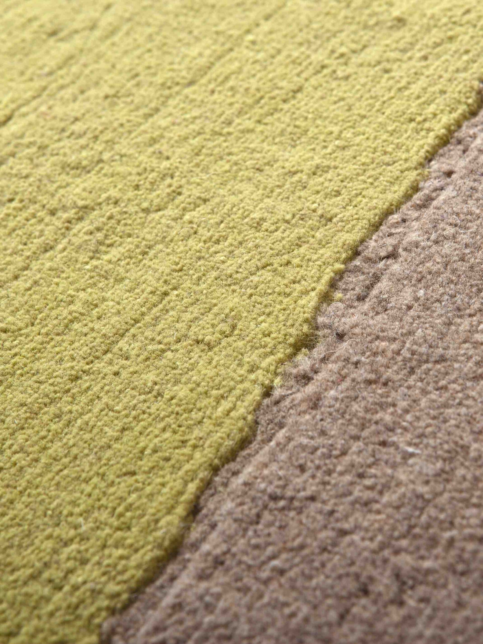 Ковер зелёного цвета Annapurna