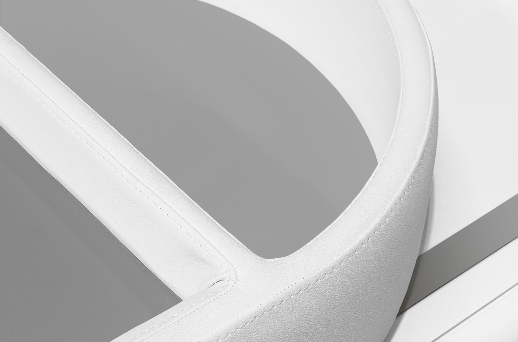 Комод-пеленатор Enchanted Changer