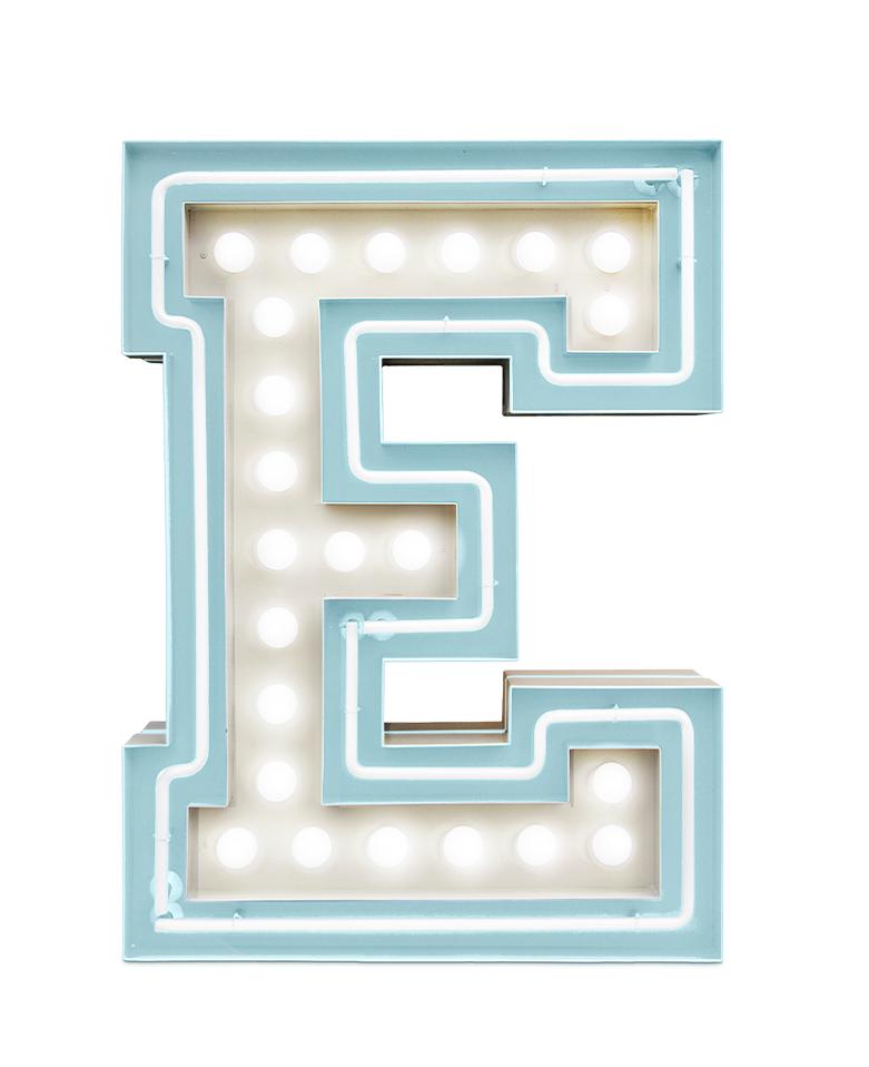 Декоративный светильник Enchanting Letter E