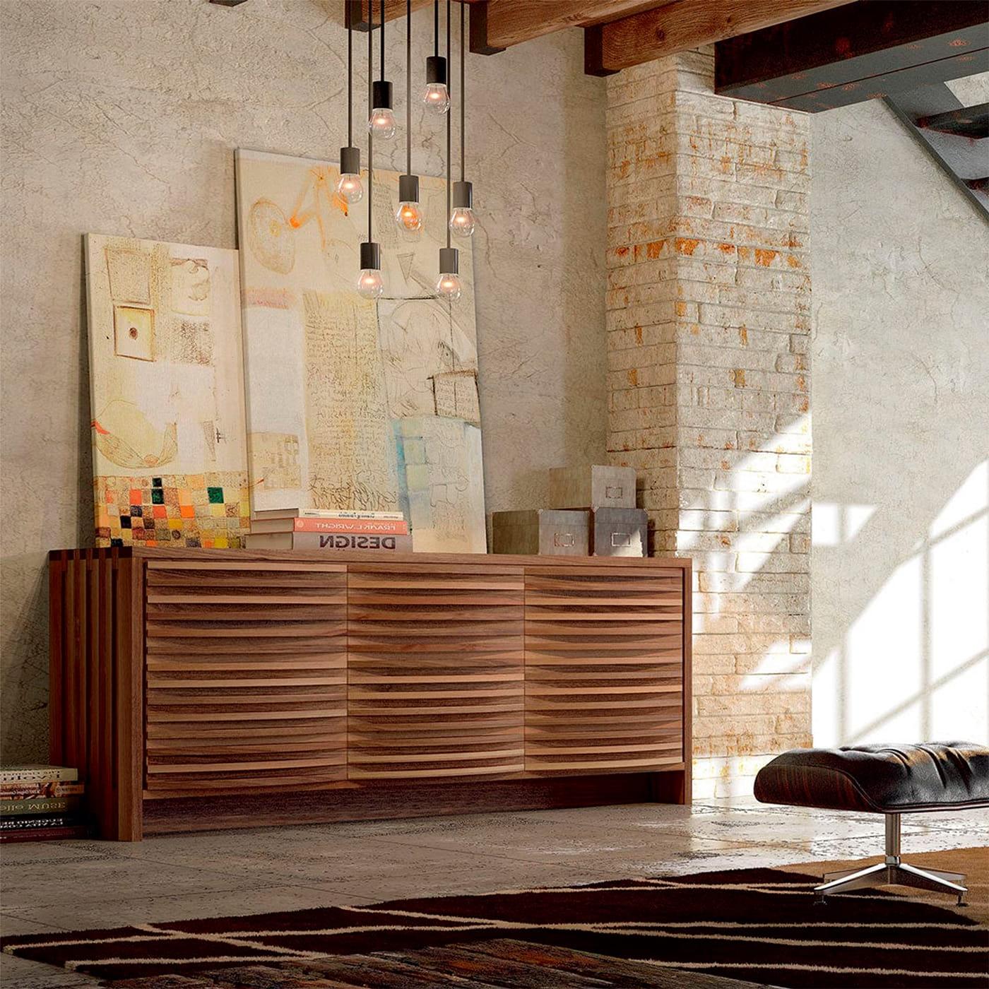 Буфет из массива грецкого ореха натурального цвета Onda