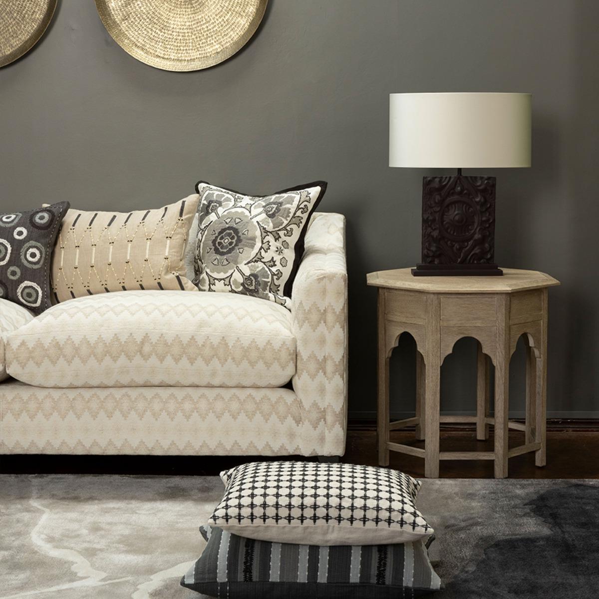 Приставной столик Tanjina Venetian White Oak