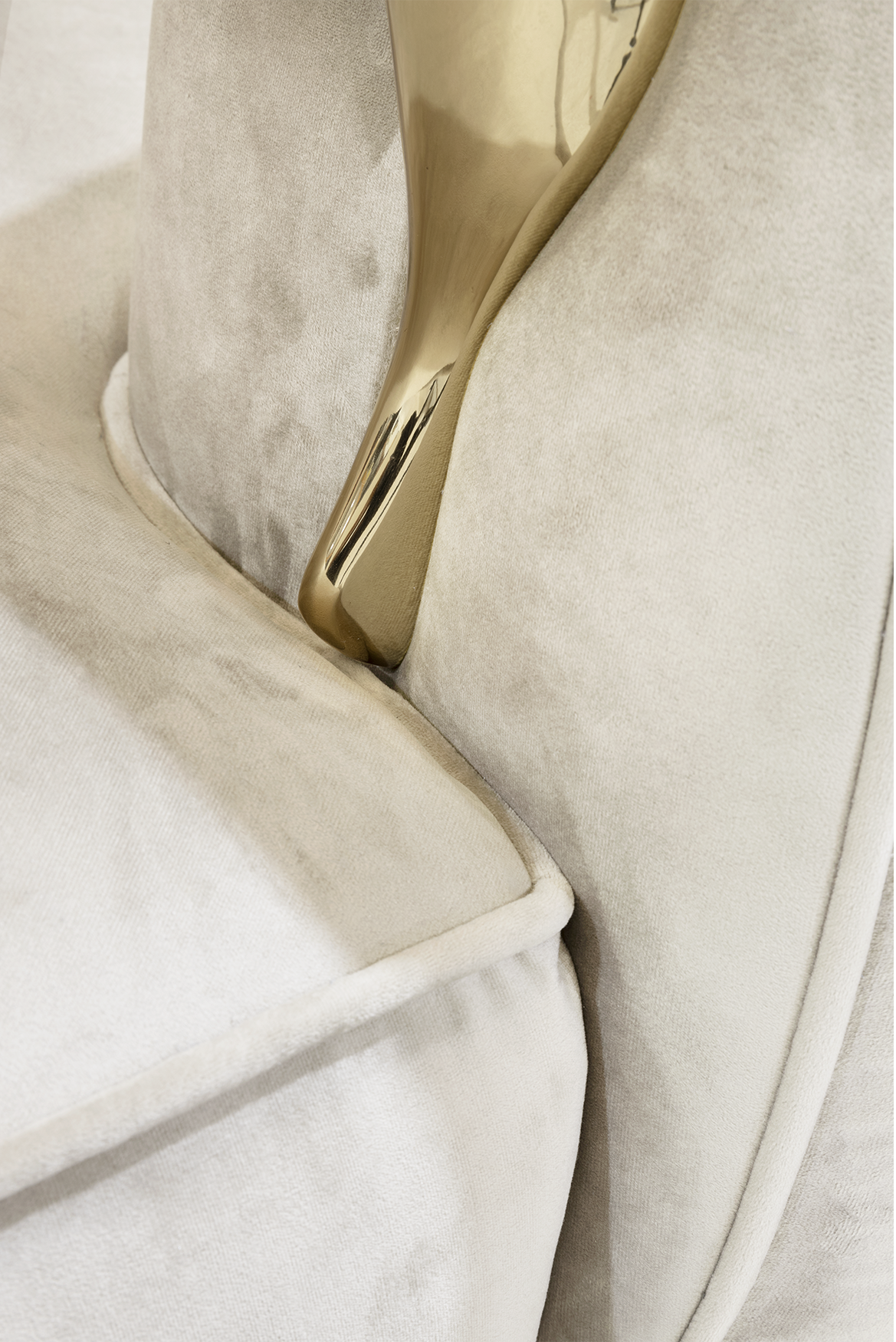 Изогнутый диван Solara Cream Luxe