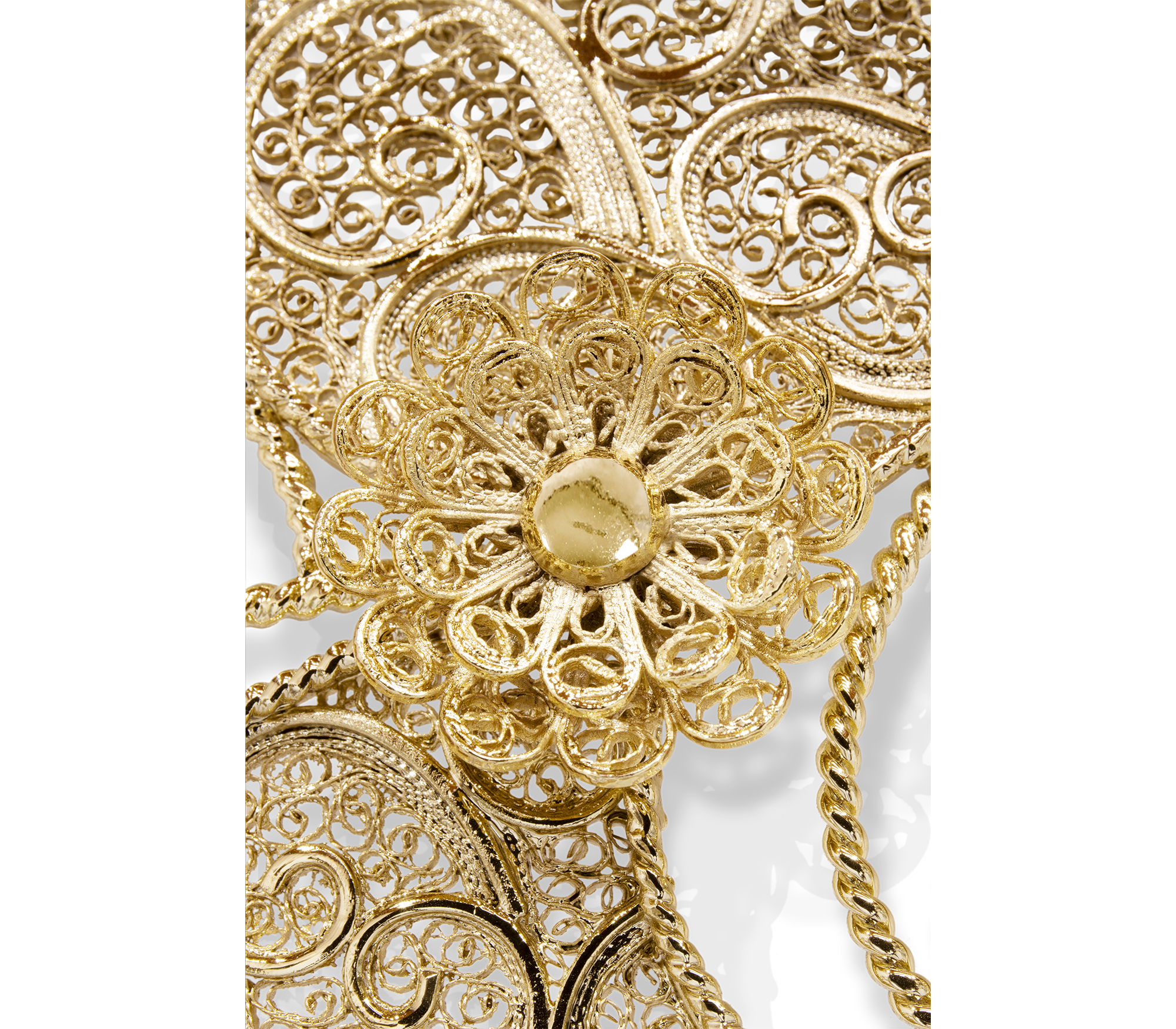 Зеркало с узорной отделкой Filigree