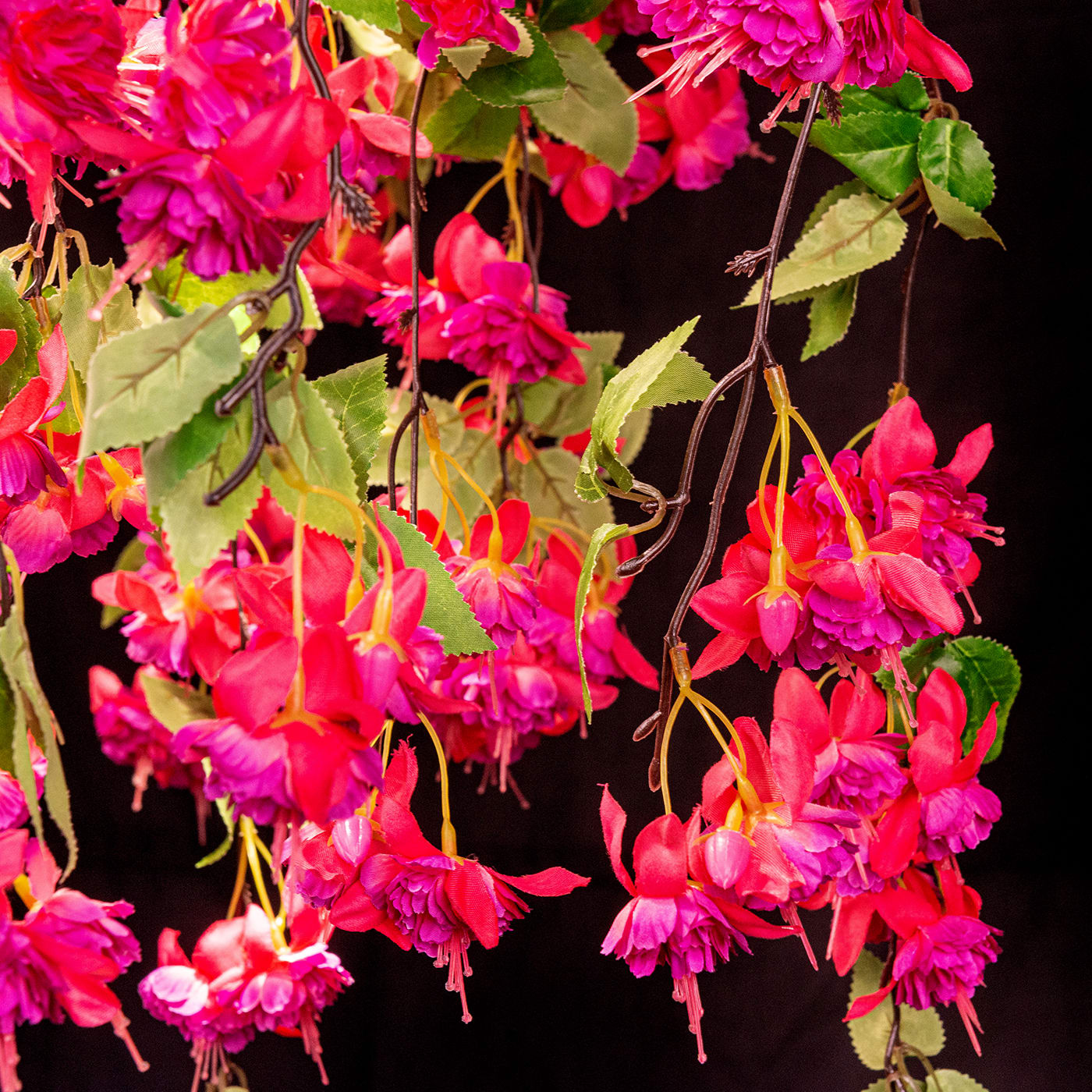 Большая люстра Pink Cascade