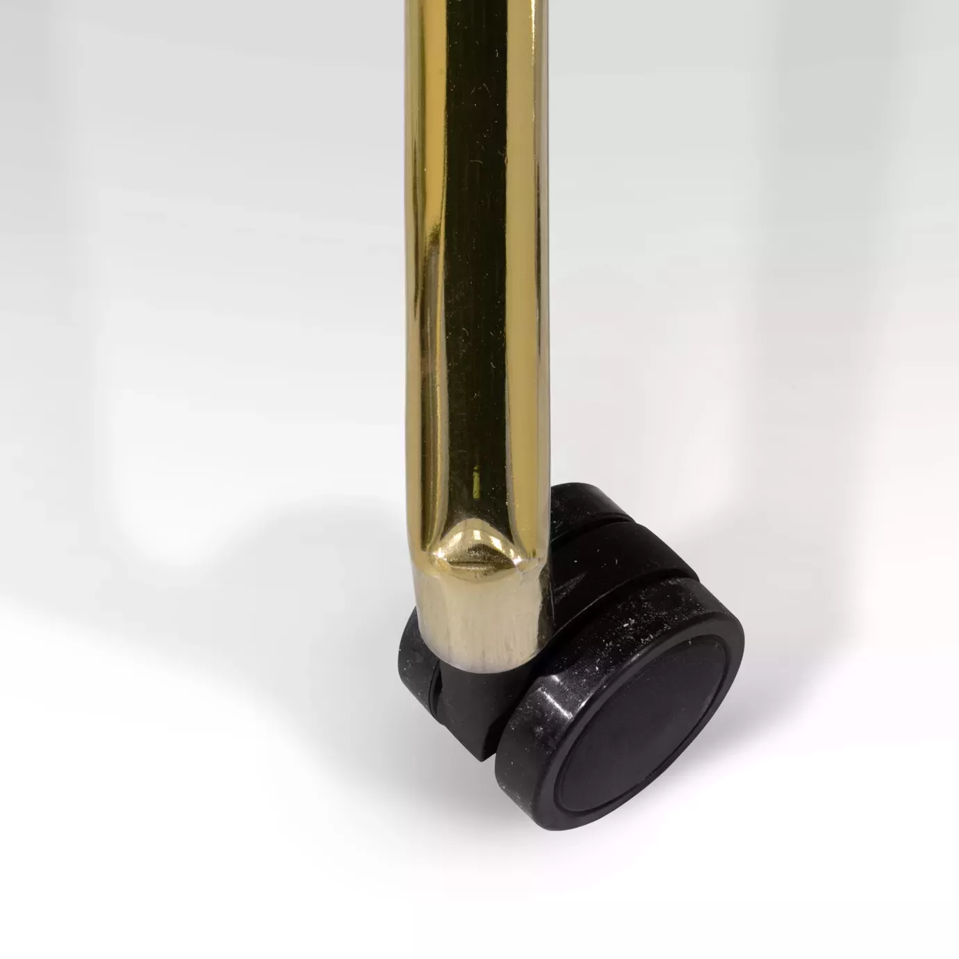 Офисное кресло Hemma