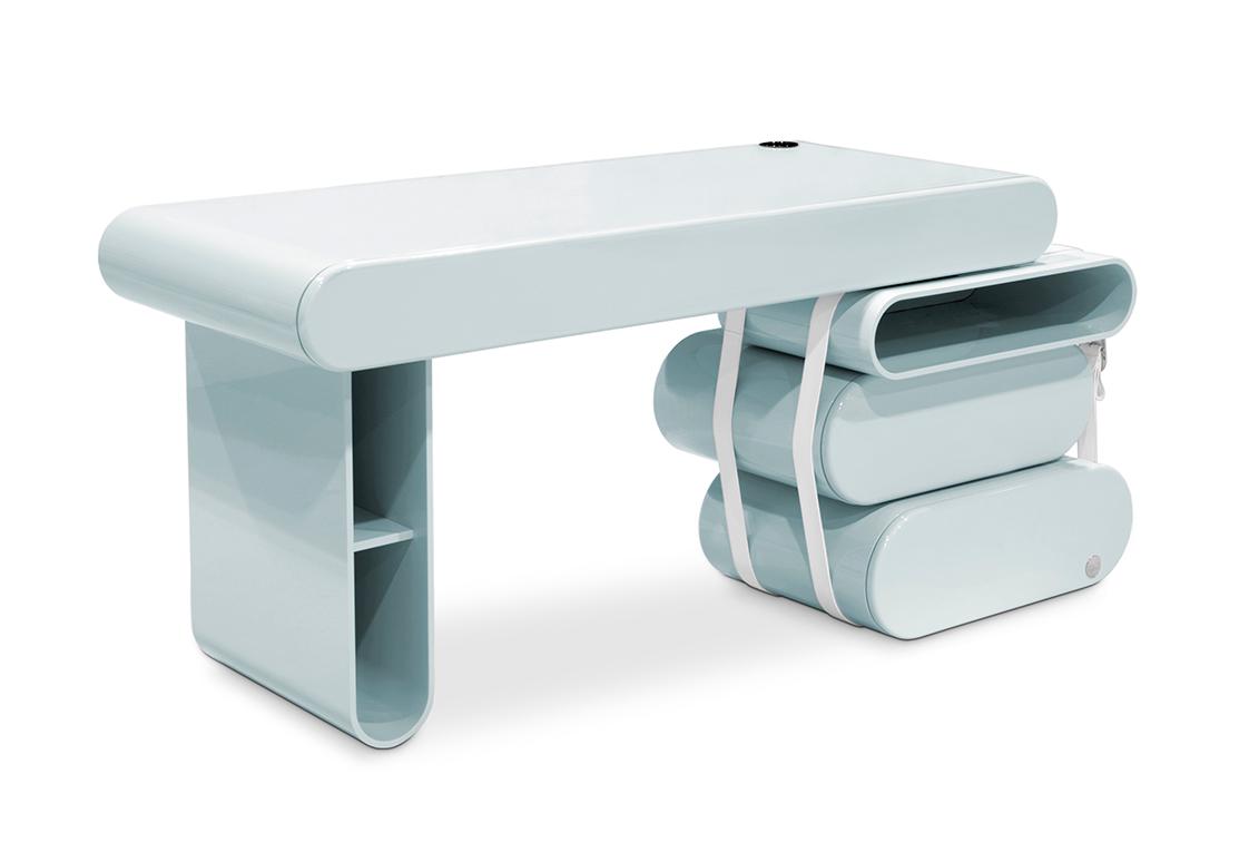 Детский письменный стол Fantasy Realm