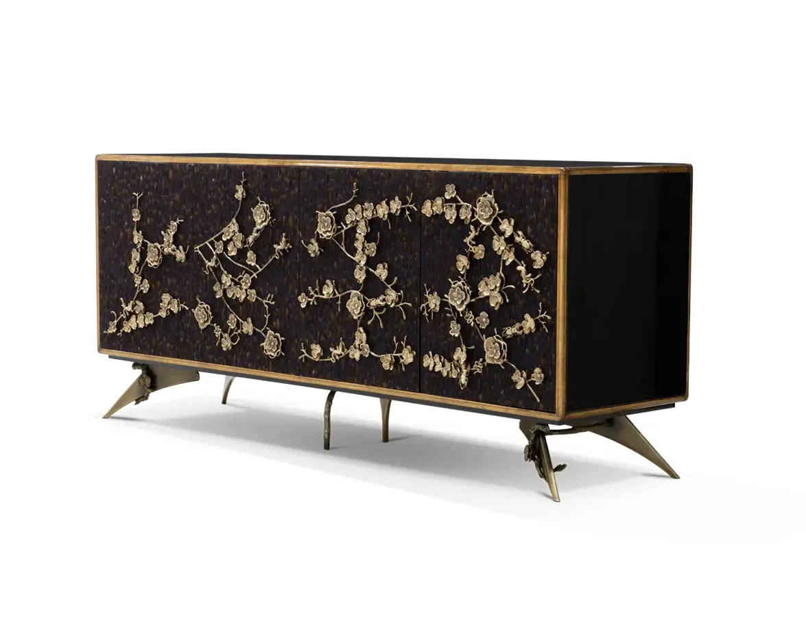 Шкаф с отделкой фиолетовыми перьями Mirage