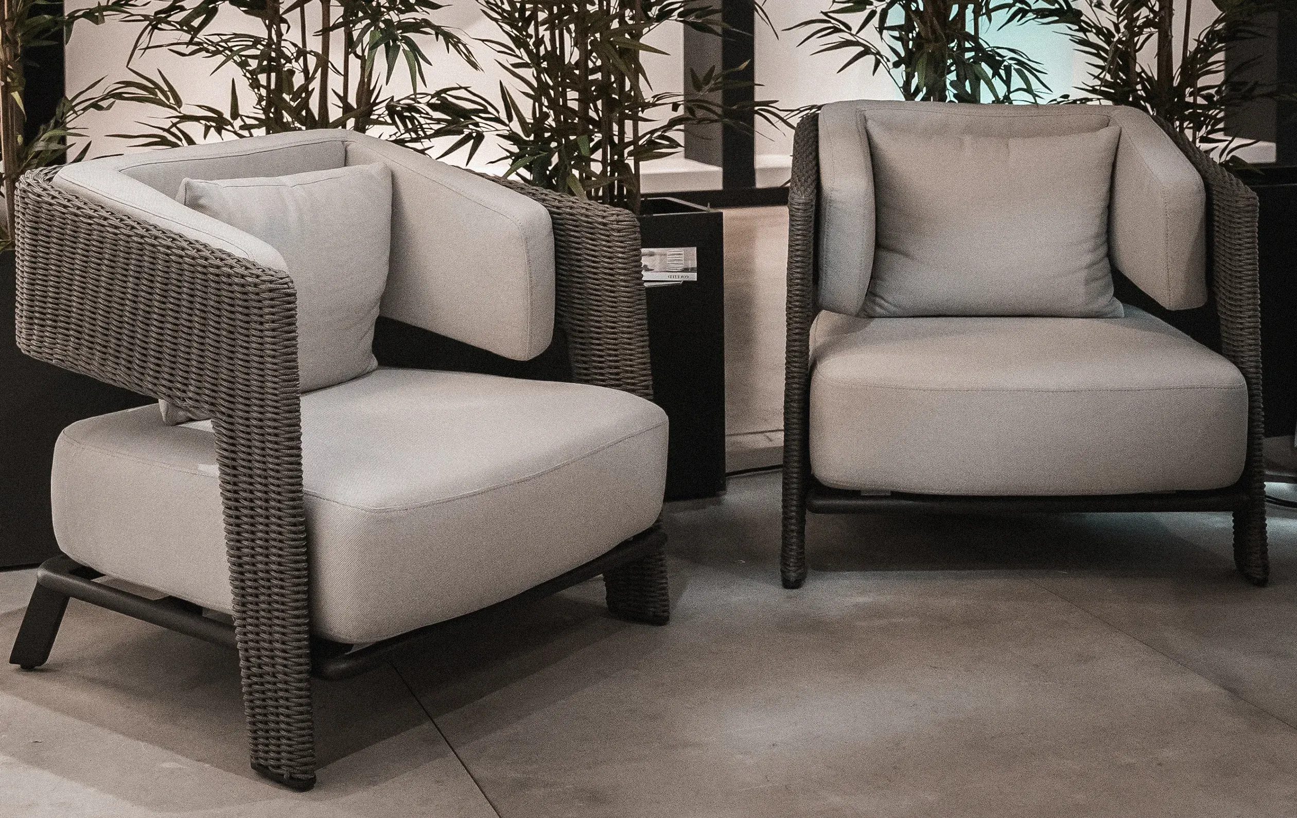 Кресло Crown серое - 6