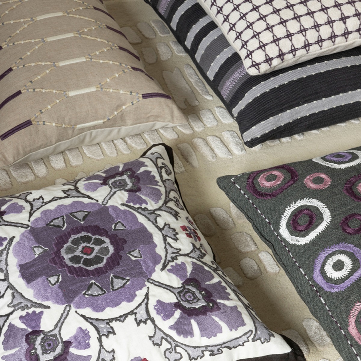 Подушка Lima Heather 60 × 40
