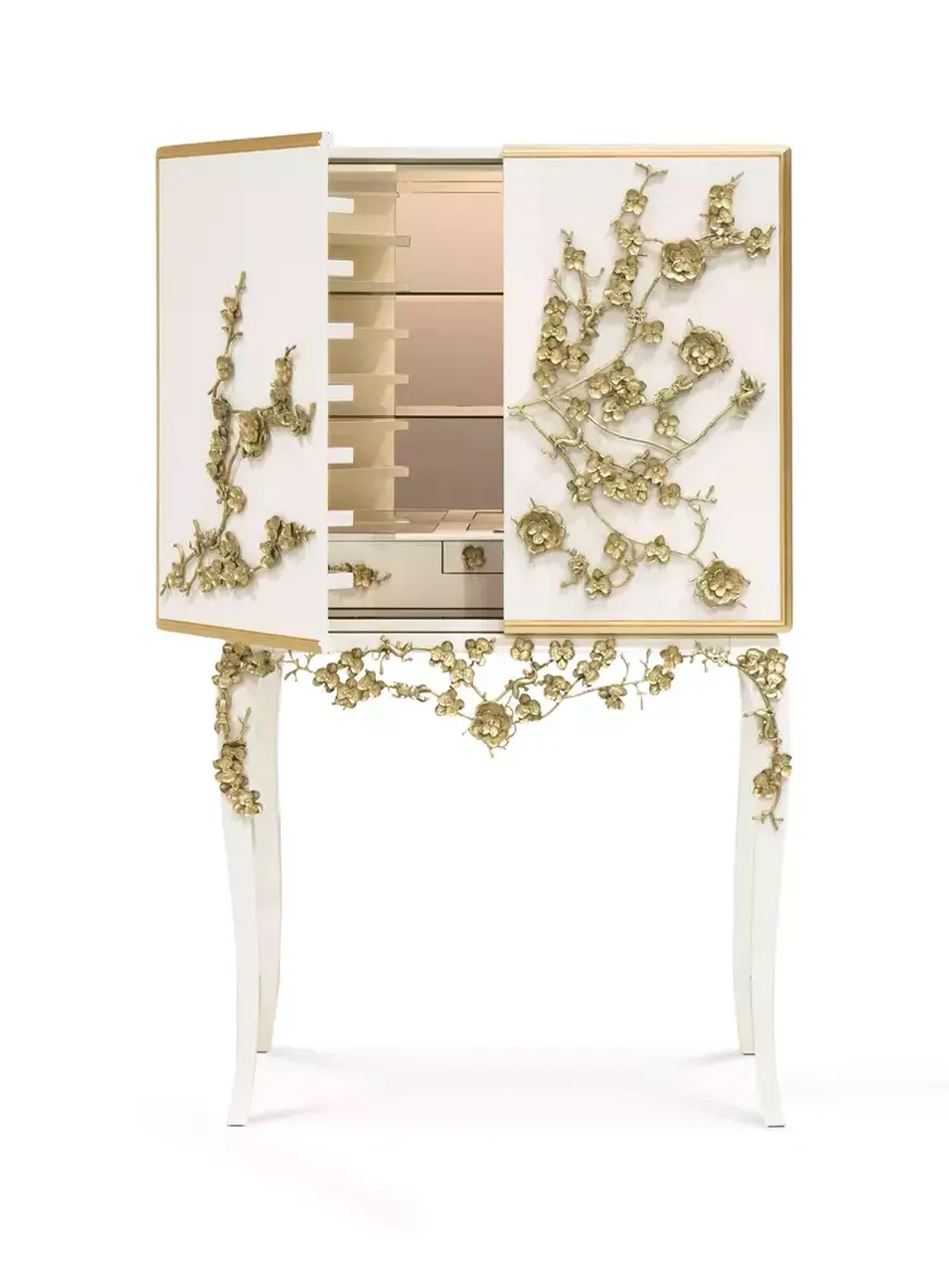 Барный шкаф с лаковой отделкой Mirage