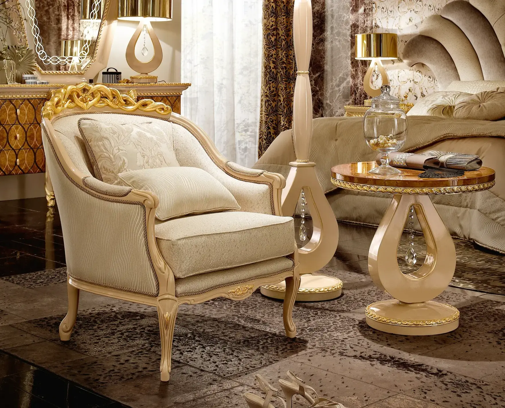 Кресло с подлокотниками Harmony Luxury