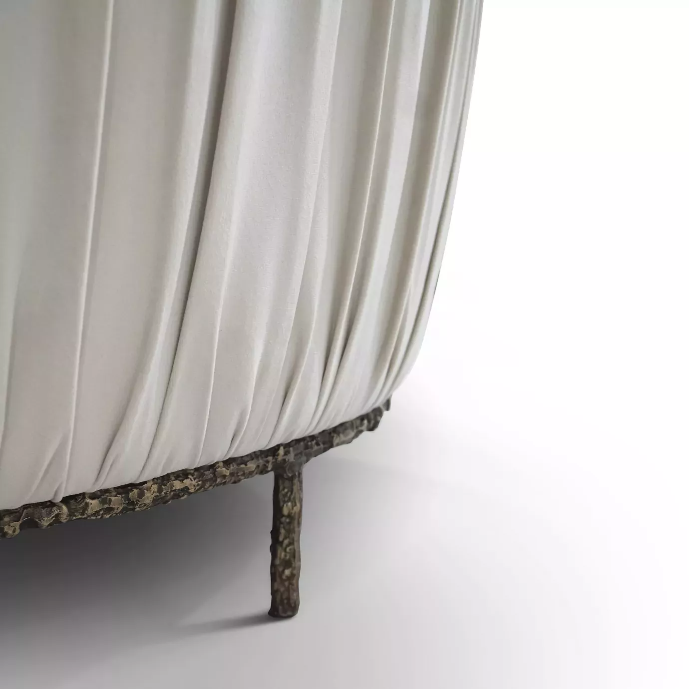 Диван на металлическом основании Vamp