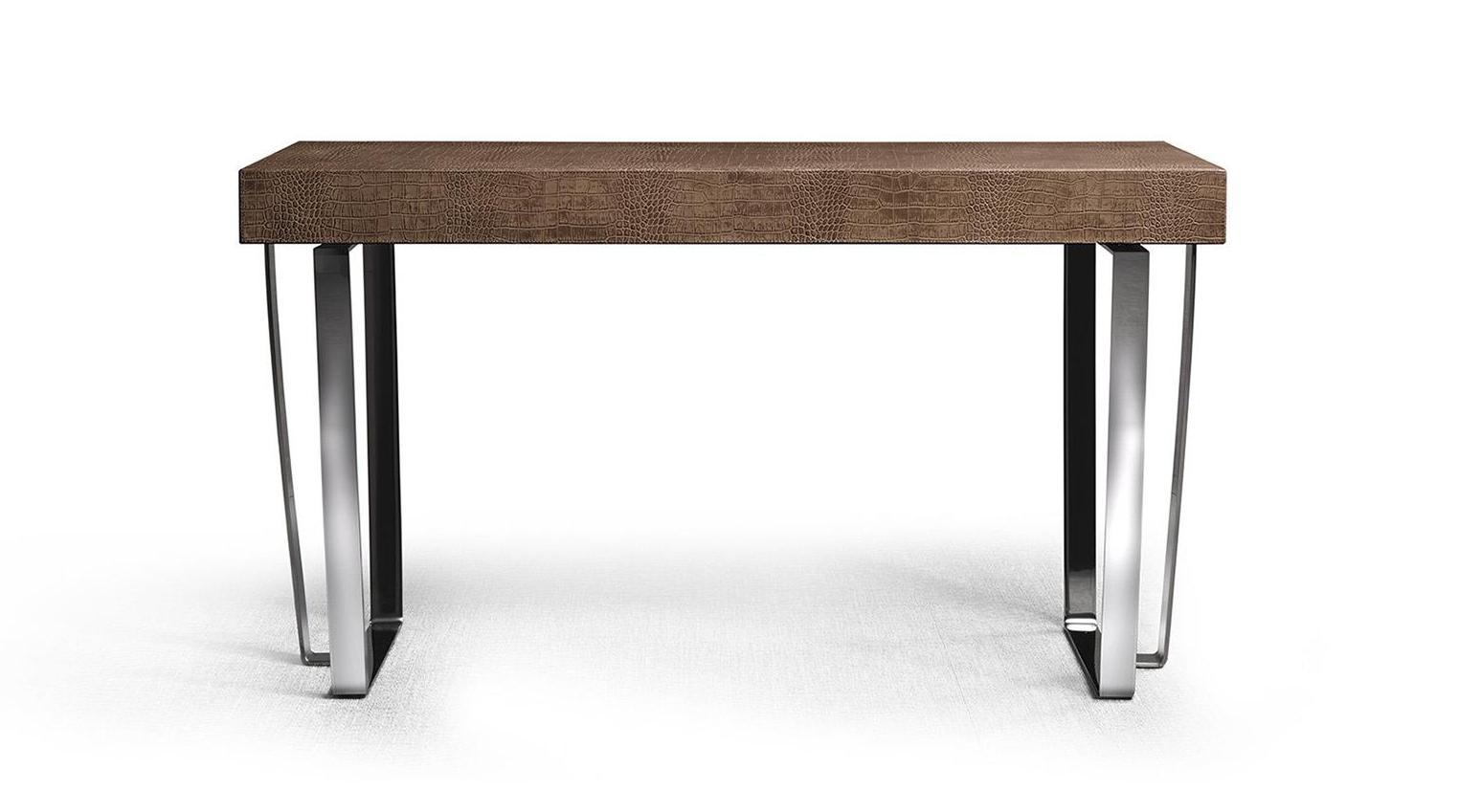 Письменный стол кожаный