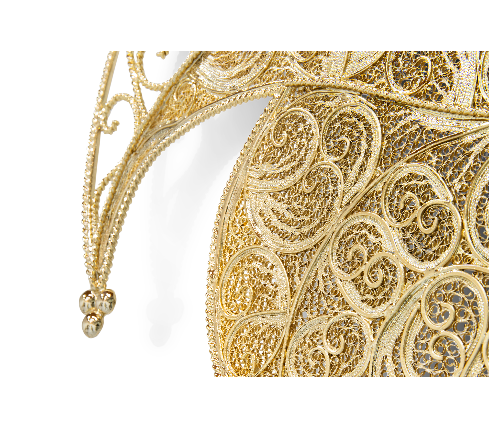 Зеркало с узорной отделкой Filigree