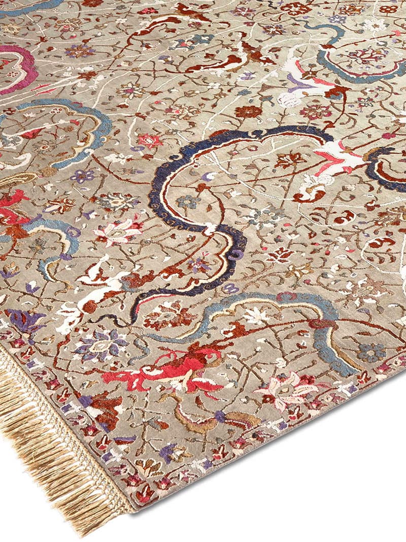 Роскошный ковер Tabriz светло-голубого цвета