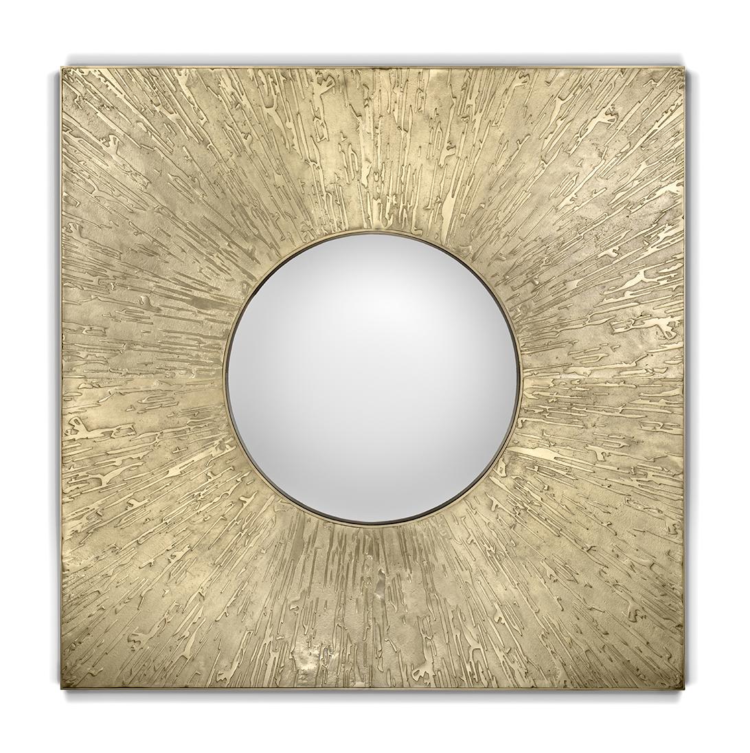 Квадратное акцентное зеркало из латуни