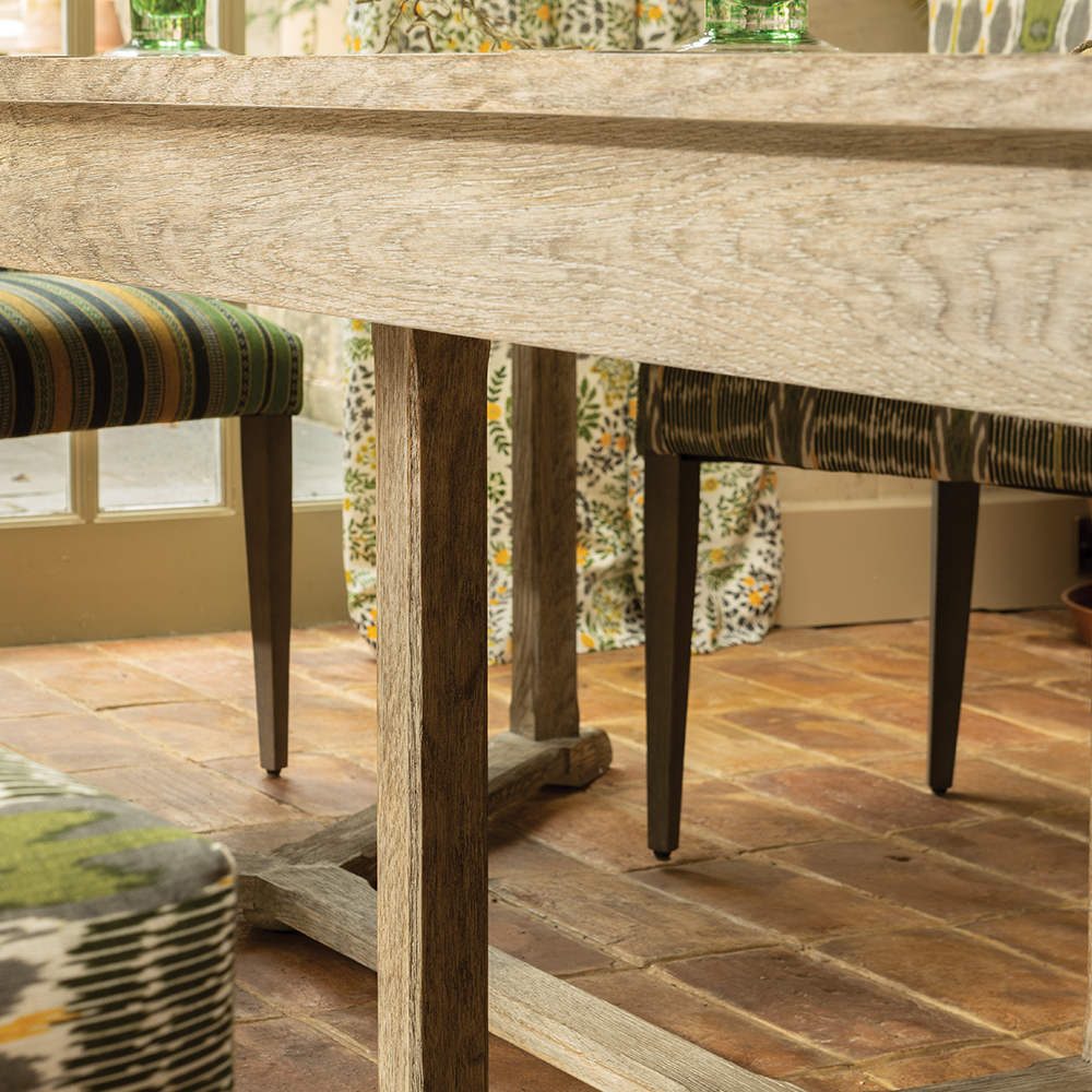 Обеденный стол Hawford Greyed Oak
